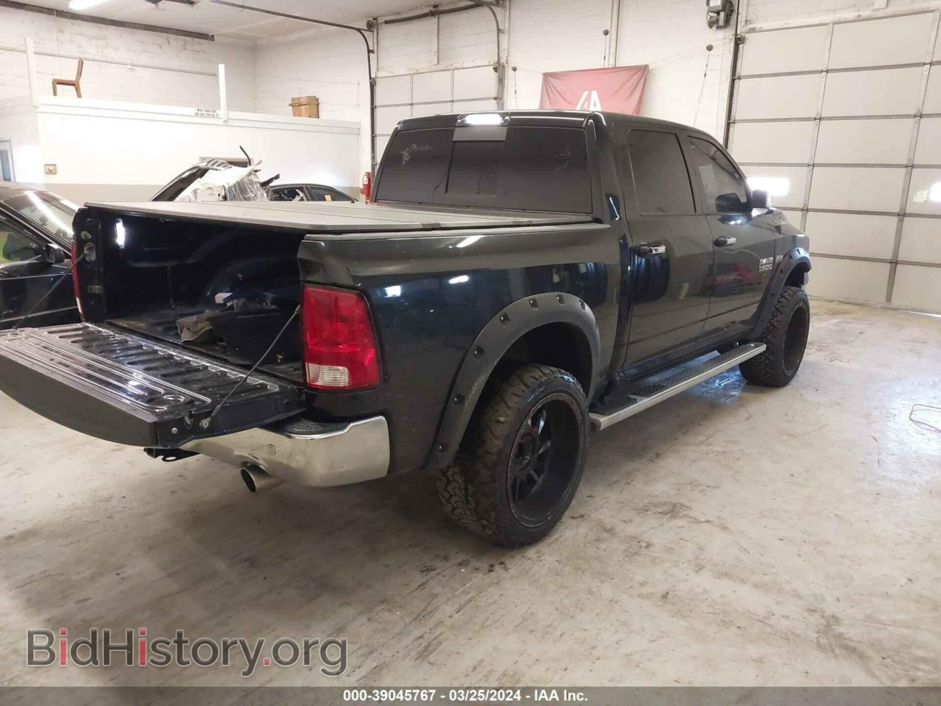2018 RAM 1500 - VIN: 3C6RR7LT8JG178500 - Фото 4