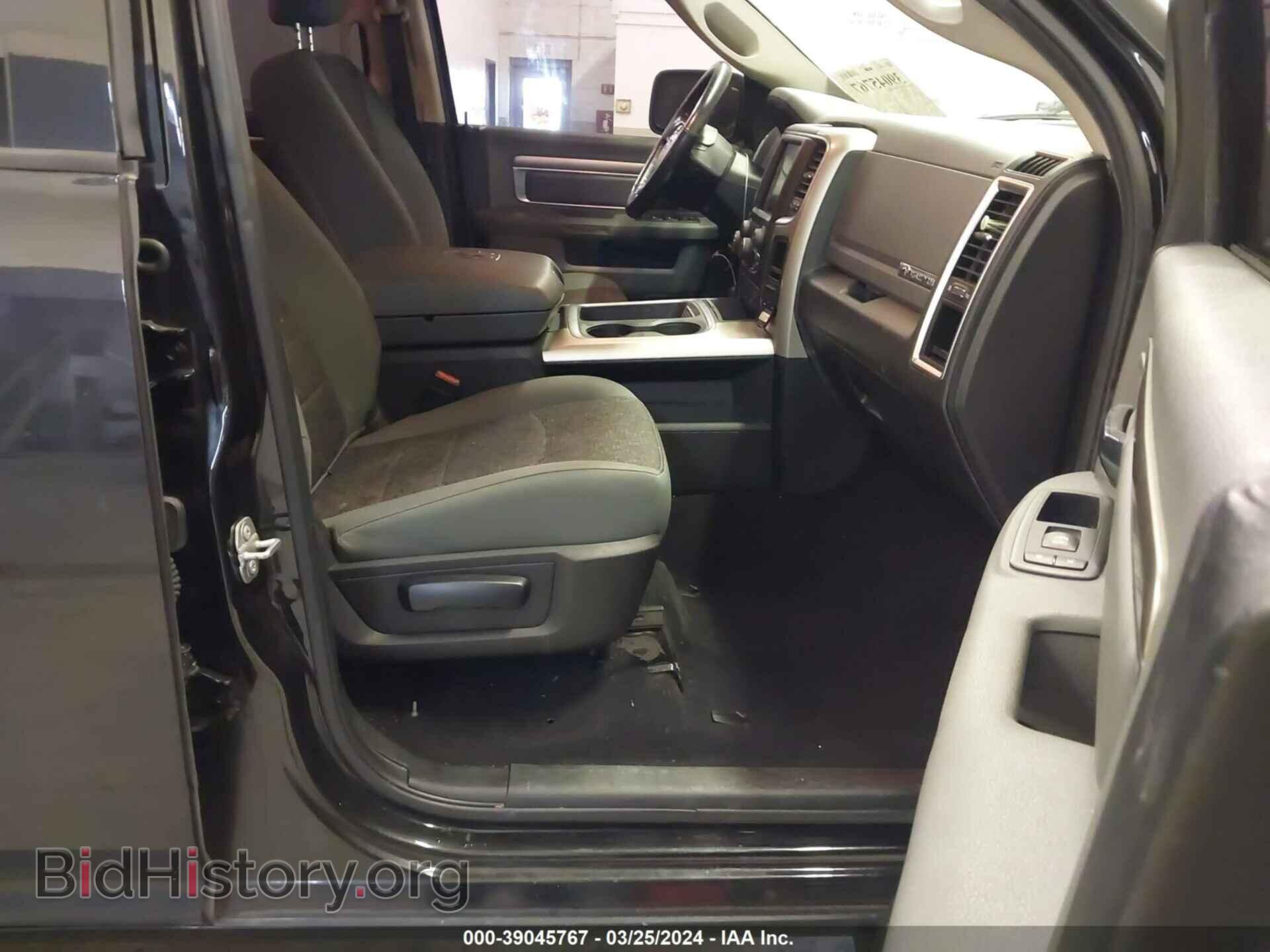 2018 RAM 1500 - VIN: 3C6RR7LT8JG178500 - Фото 5