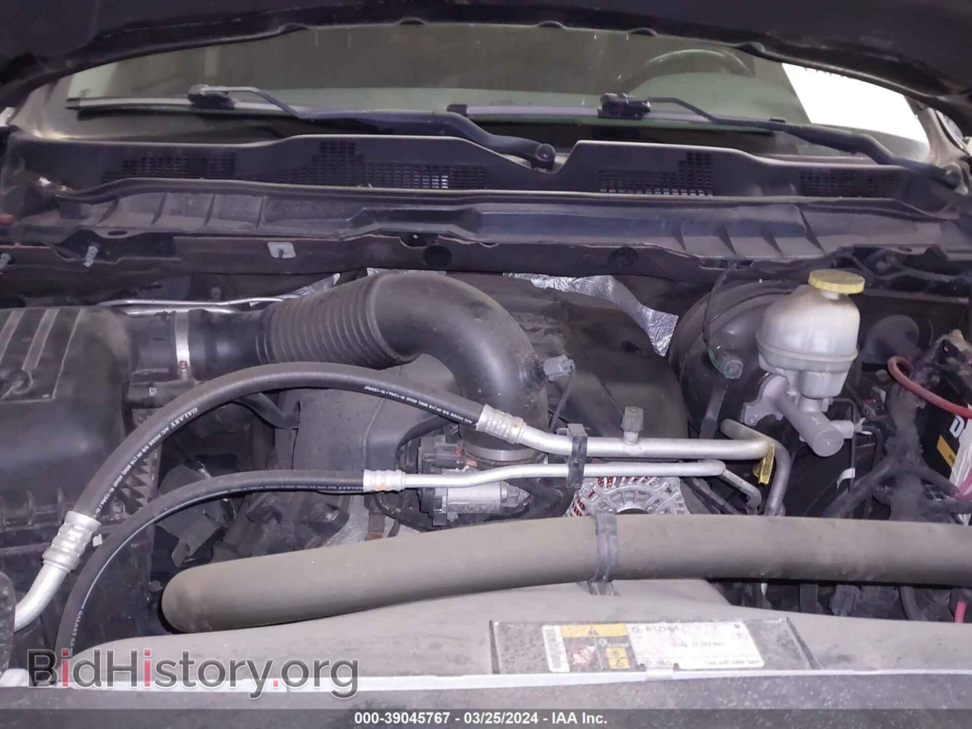 2018 RAM 1500 - VIN: 3C6RR7LT8JG178500 - Фото 6
