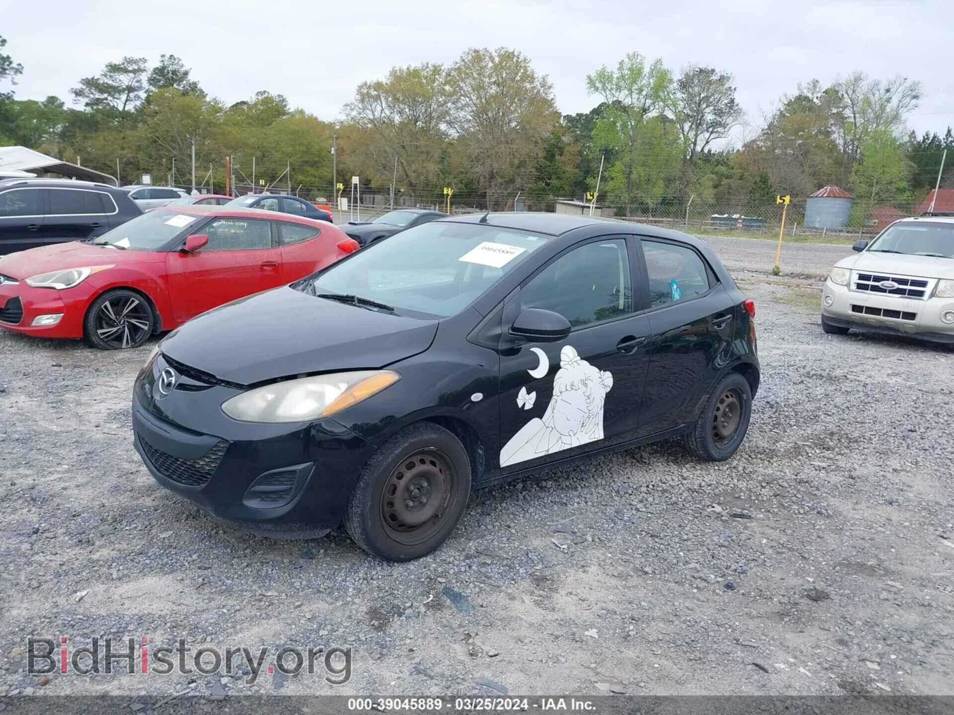 2011 MAZDA MAZDA2 - VIN: JM1DE1HY3B0130120 - Фото 2
