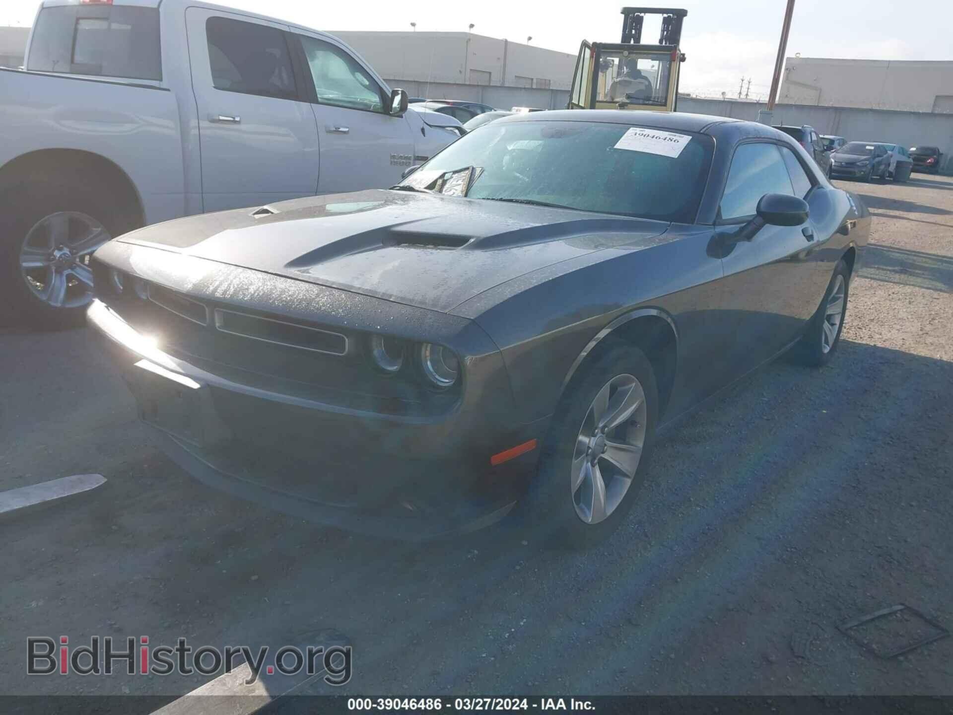 2017 DODGE CHALLENGER - VIN: 2C3CDZAG4HH664007 - Photo 2