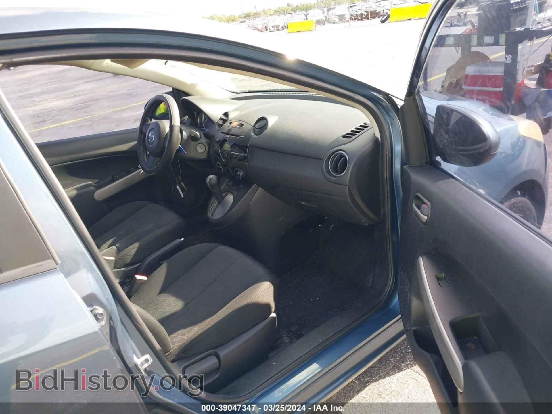 2014 MAZDA MAZDA2 - VIN: JM1DE1KY3E0177371 - Фото 5