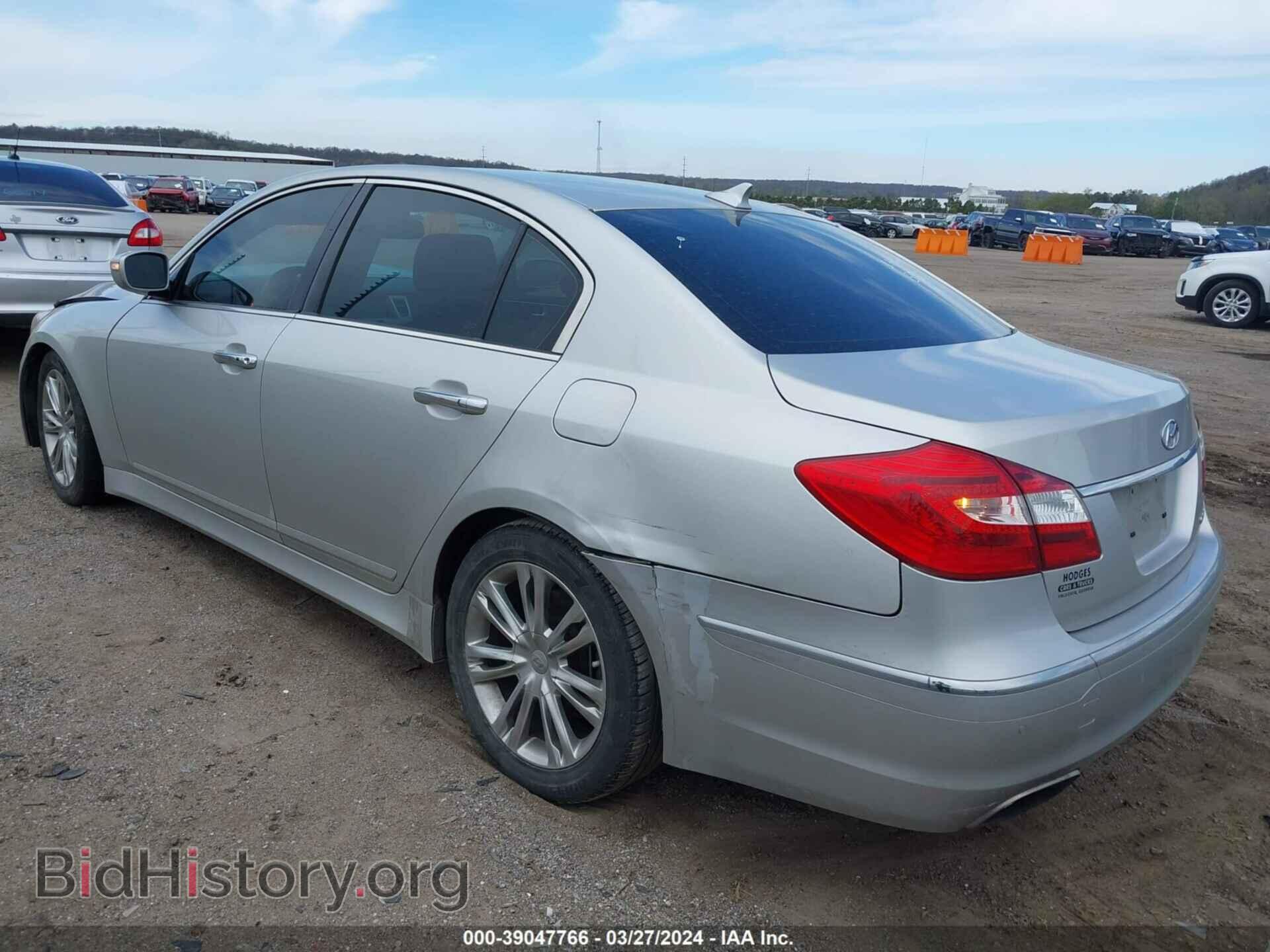 2012 HYUNDAI GENESIS - VIN: KMHGC4DD2CU164577 - Фото 3