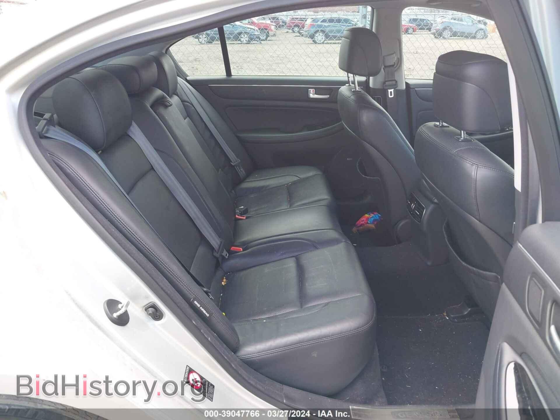 2012 HYUNDAI GENESIS - VIN: KMHGC4DD2CU164577 - Фото 8