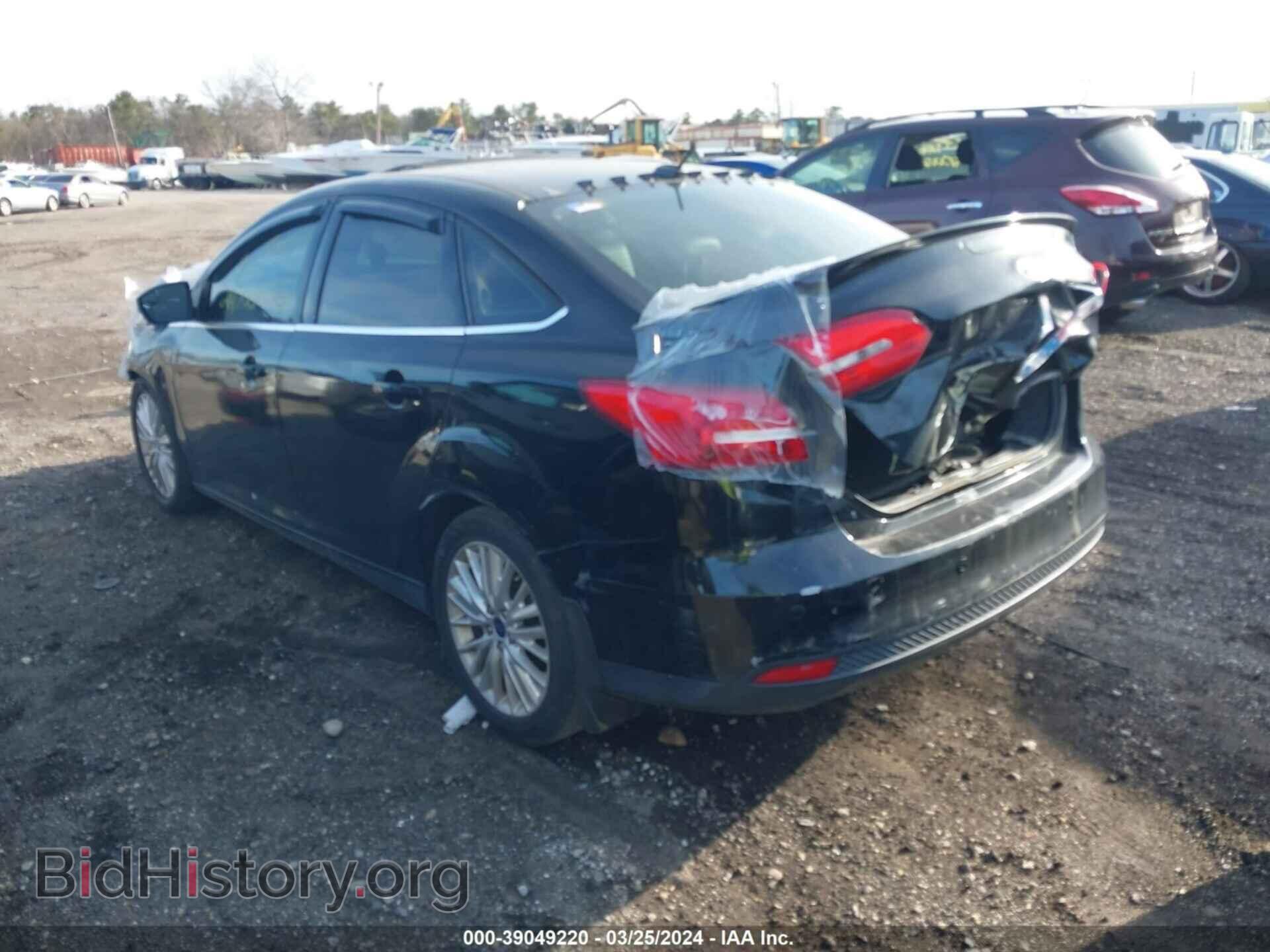 2016 FORD FOCUS - VIN: 1FADP3J29GL392845 - Фото 3