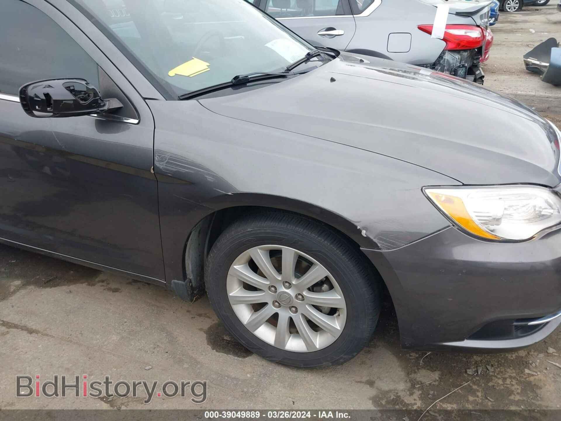 2014 CHRYSLER 200 - VIN: 1C3CCBBB4EN185473 - Photo 18