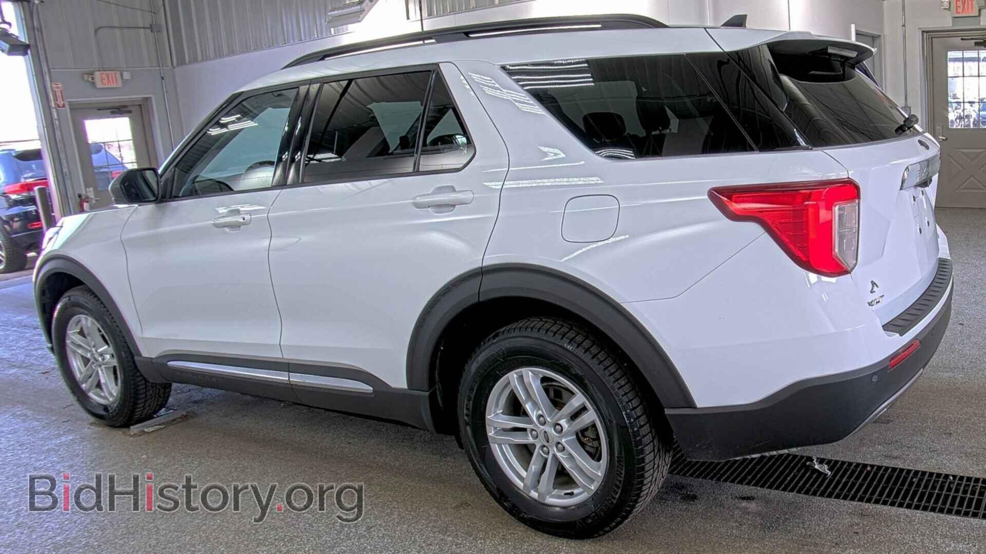 2021 FORD EXPLORER - VIN: 1FMSK8DH7MGA47052 - Фото 4