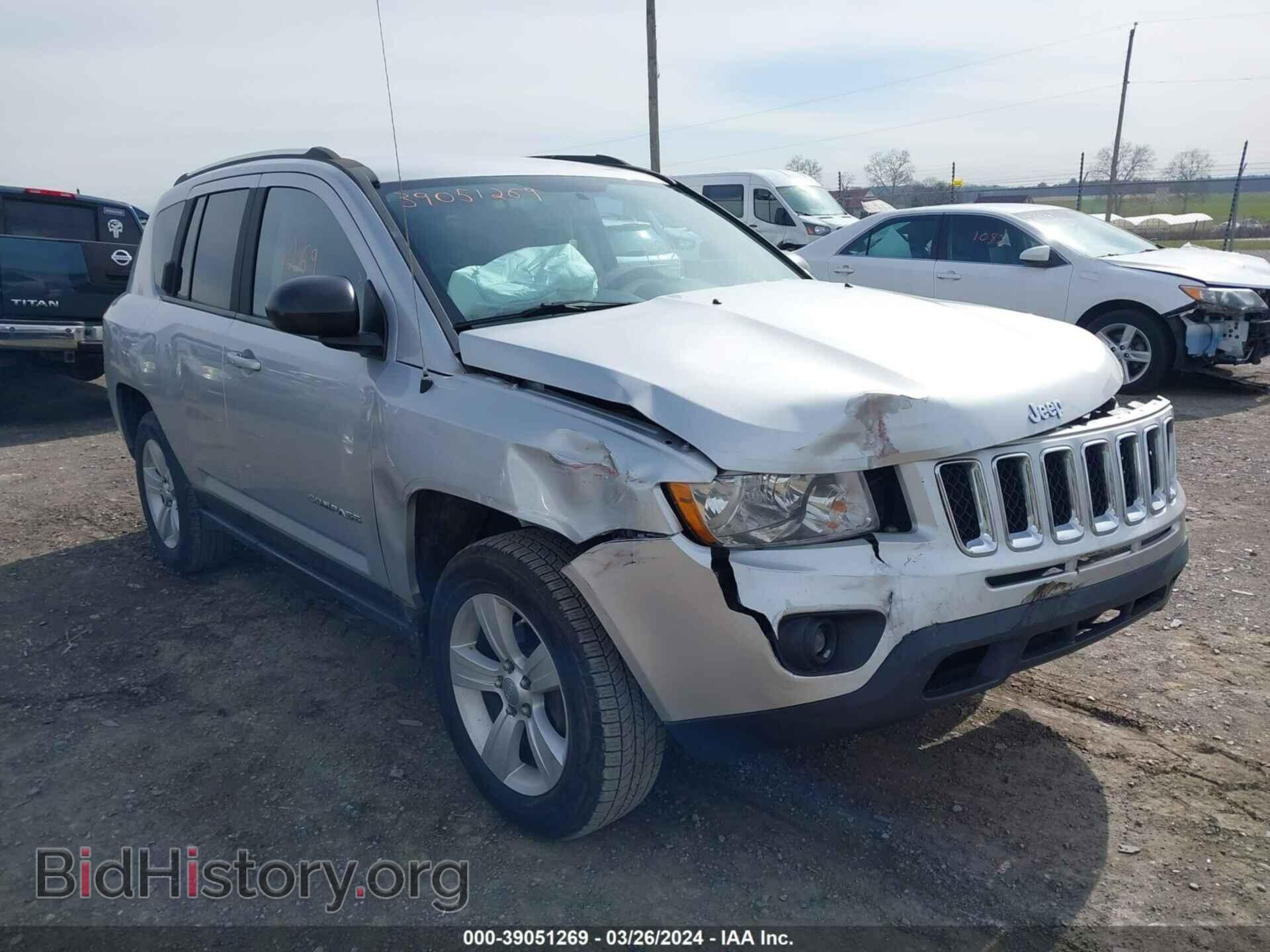 Photo 1C4NJDBB8CD655755 - JEEP COMPASS 2012