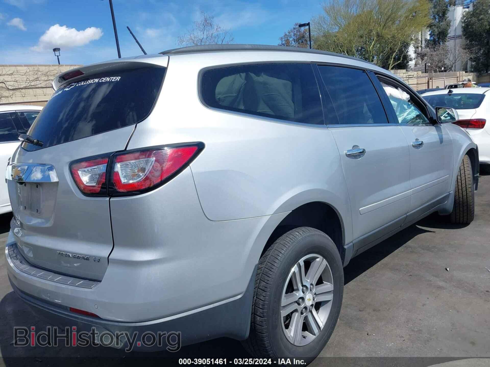 2015 CHEVROLET TRAVERSE - VIN: 1GNKRHKD1FJ264528 - Фото 4