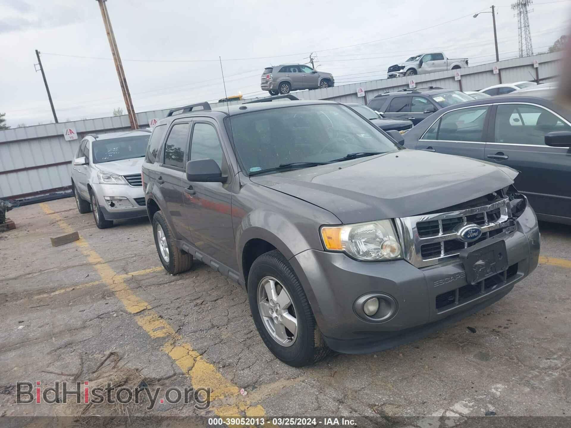 Фотография 1FMCU0DG8CKB32372 - FORD ESCAPE 2012