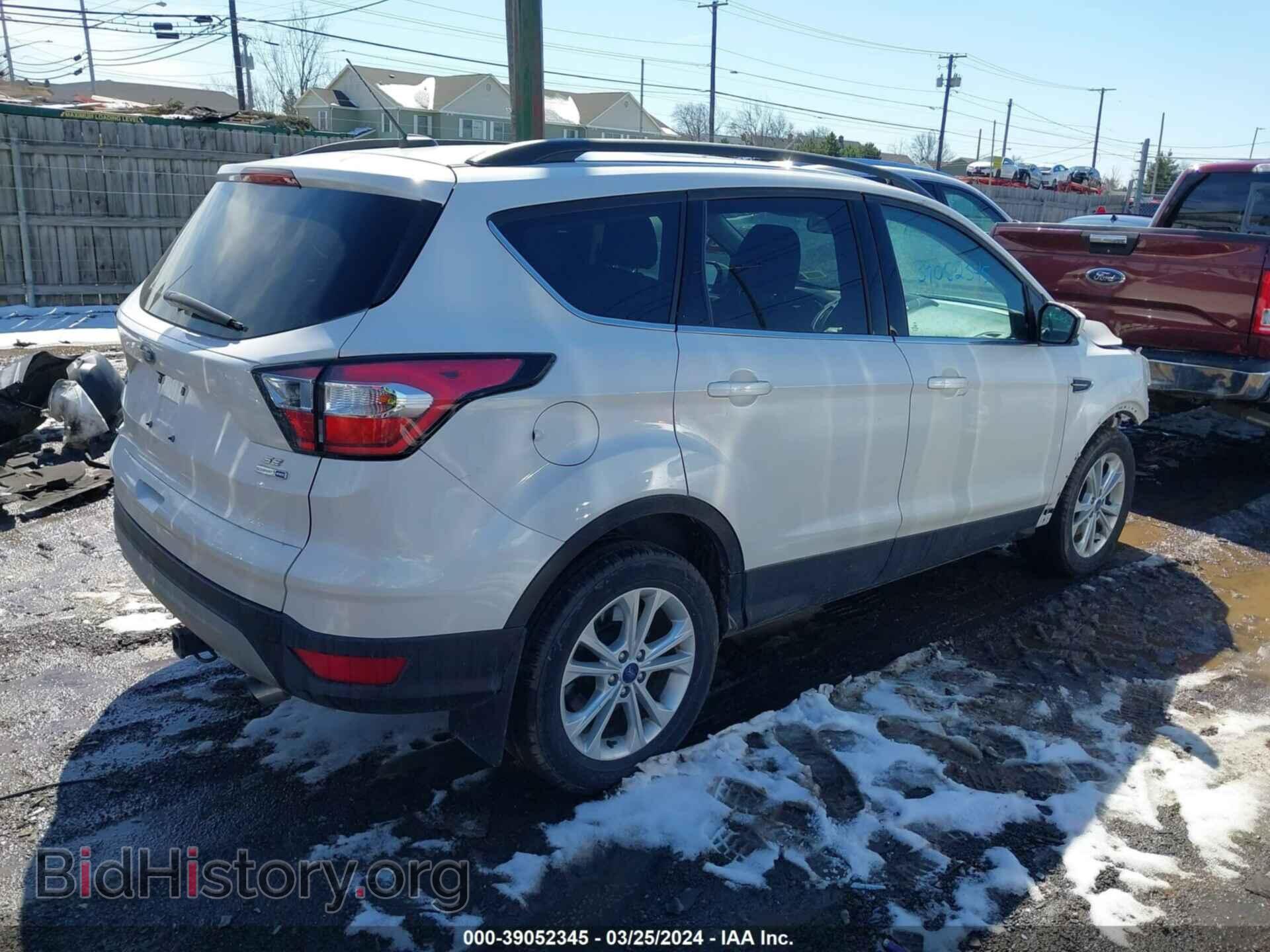 2017 FORD ESCAPE - VIN: 1FMCU9G99HUC85405 - Фото 4