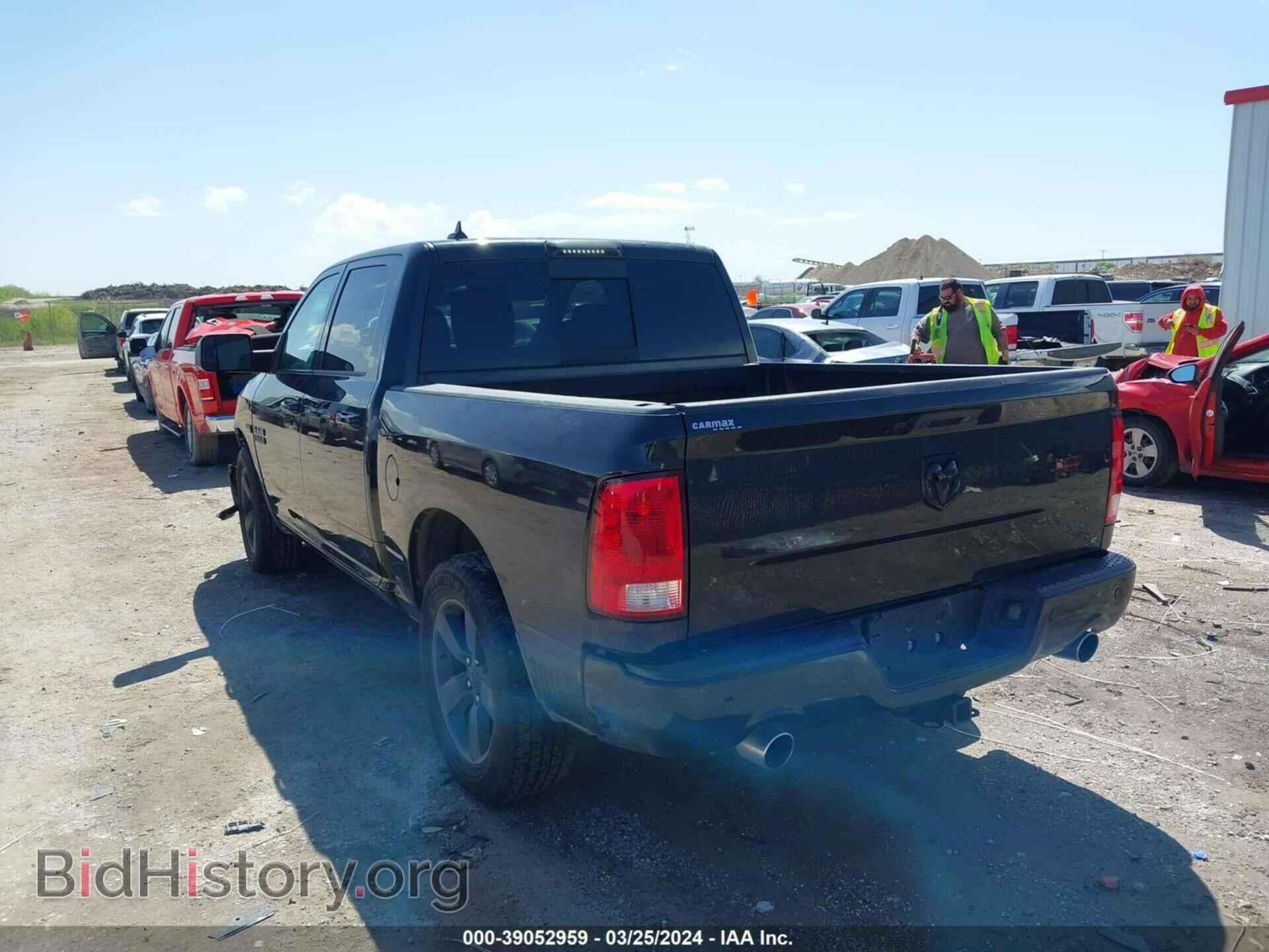 2018 RAM 1500 - VIN: 1C6RR6LT5JS245332 - Фото 3
