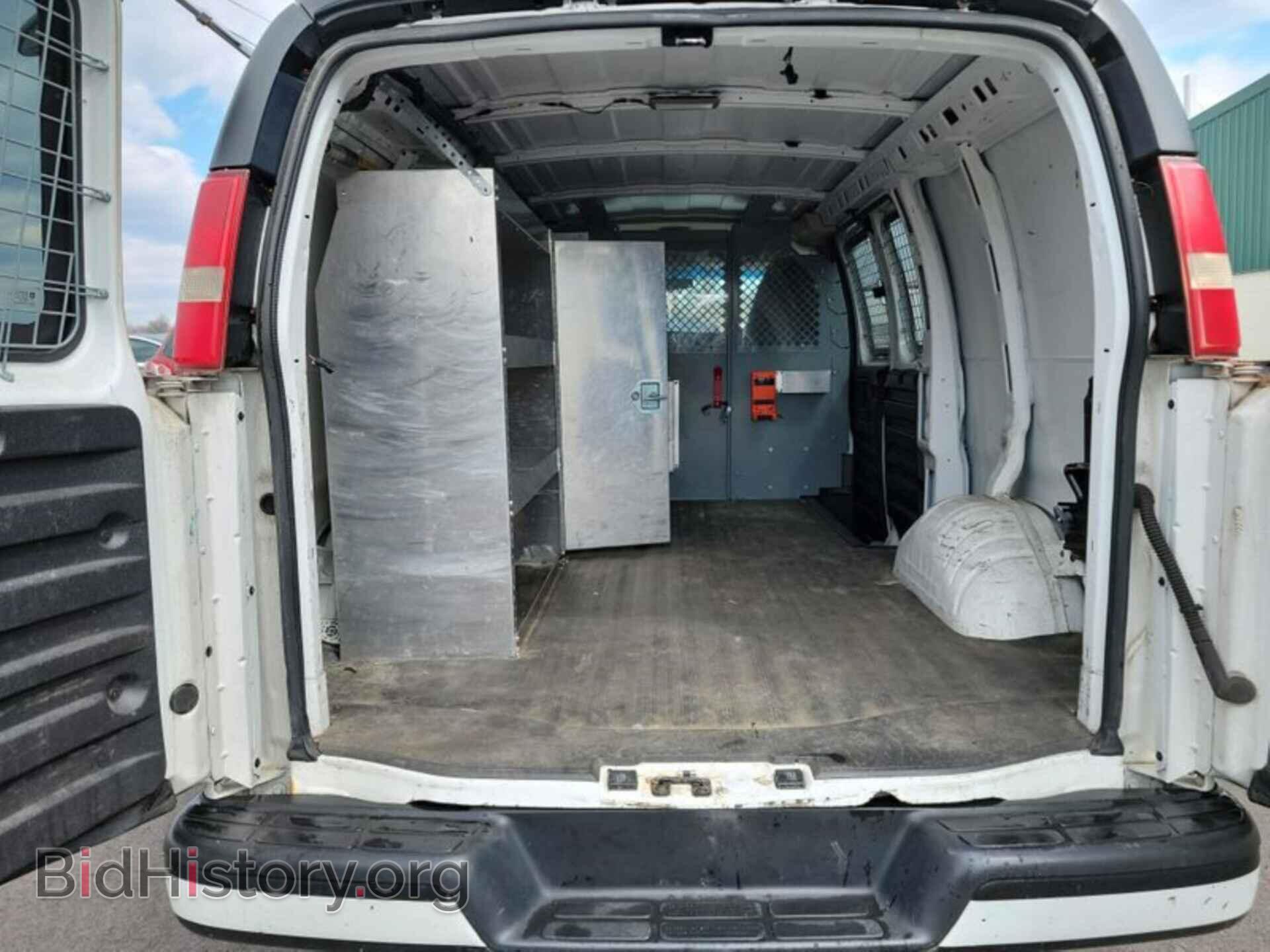 2011 CHEVROLET EXPRESS 1500 - VIN: 1GCSGAFX8B1187502 - Фото 6