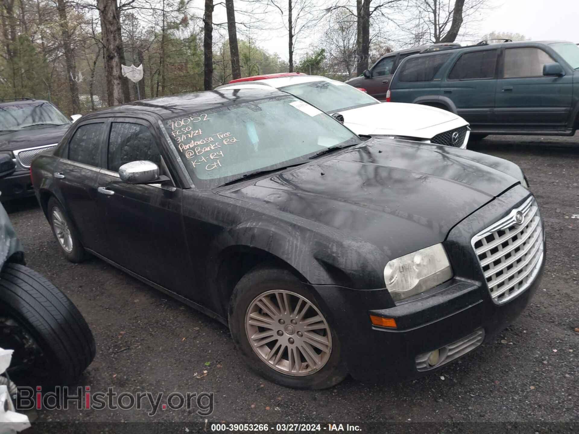 Photo 2C3CA4CD2AH142724 - CHRYSLER 300 2010