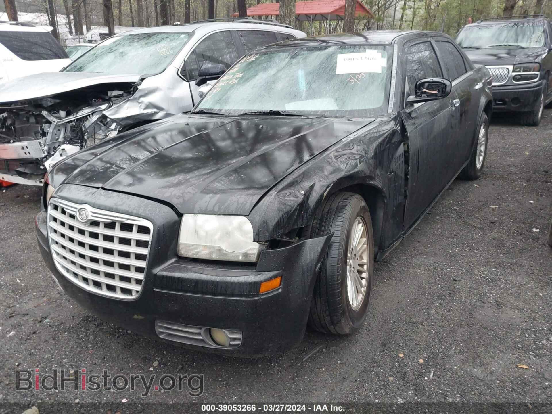 2010 CHRYSLER 300 - VIN: 2C3CA4CD2AH142724 - Фото 6
