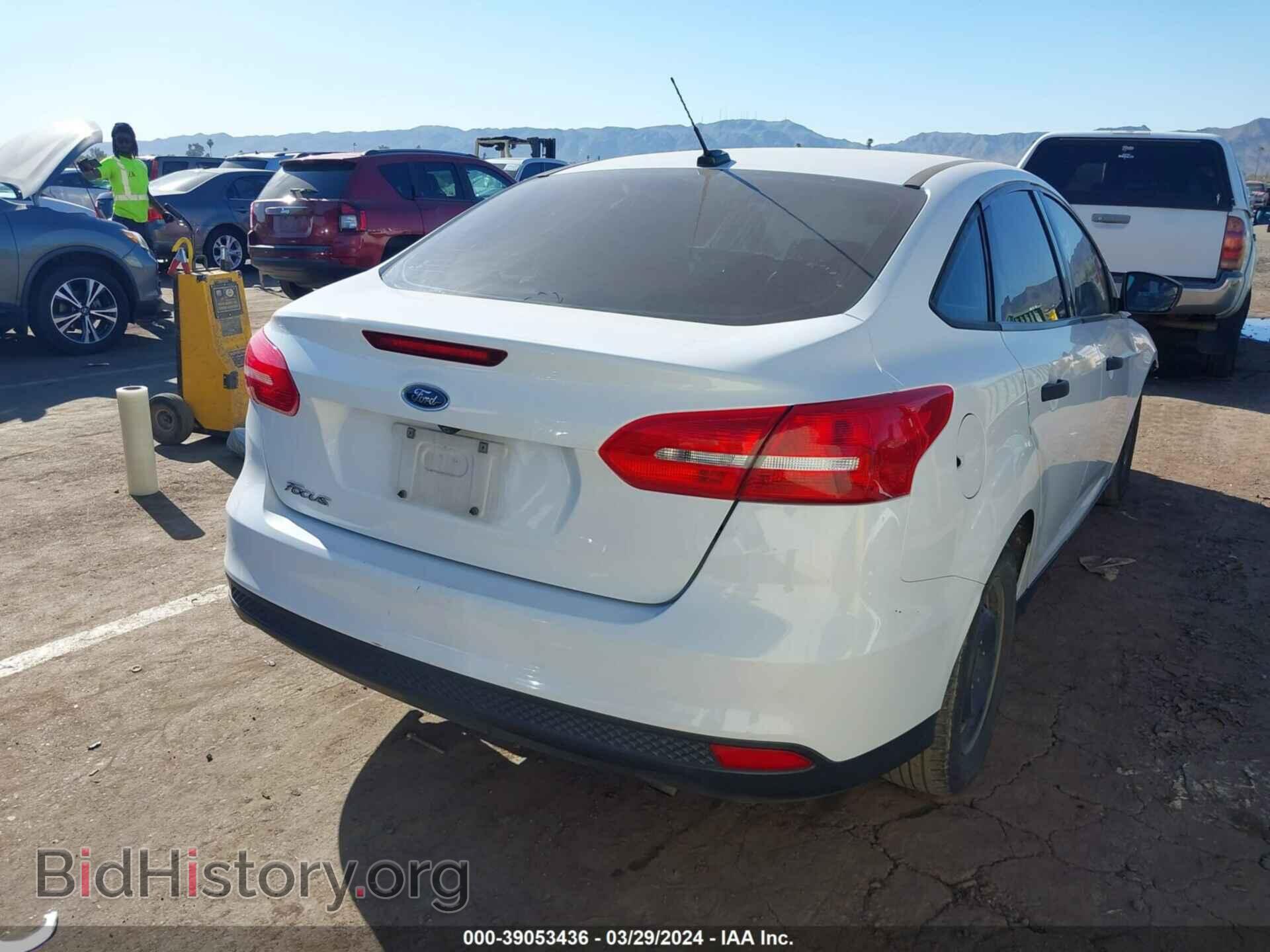 2017 FORD FOCUS - VIN: 1FADP3E29HL348372 - Фото 4