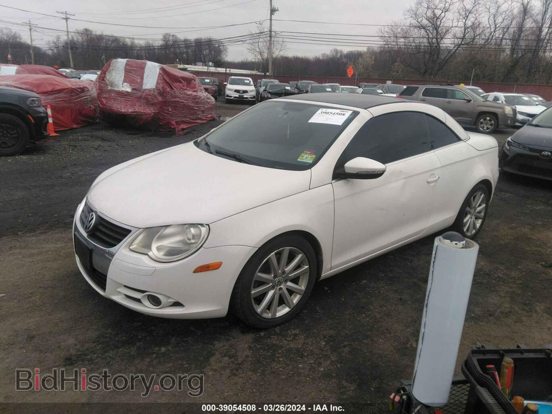 2009 VOLKSWAGEN EOS - VIN: WVWBA71F49V015330 - Фото 2