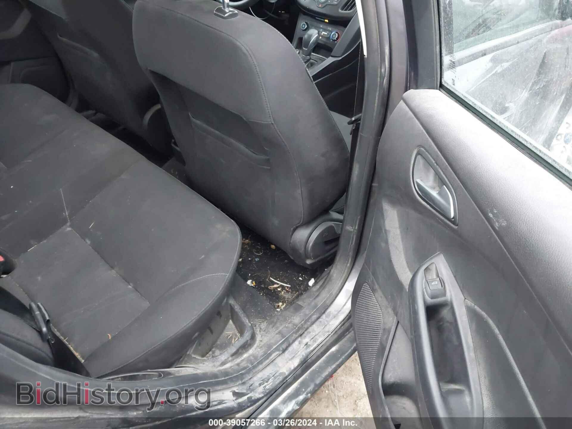 2017 FORD FOCUS - VIN: 1FADP3F22HL235300 - Photo 8