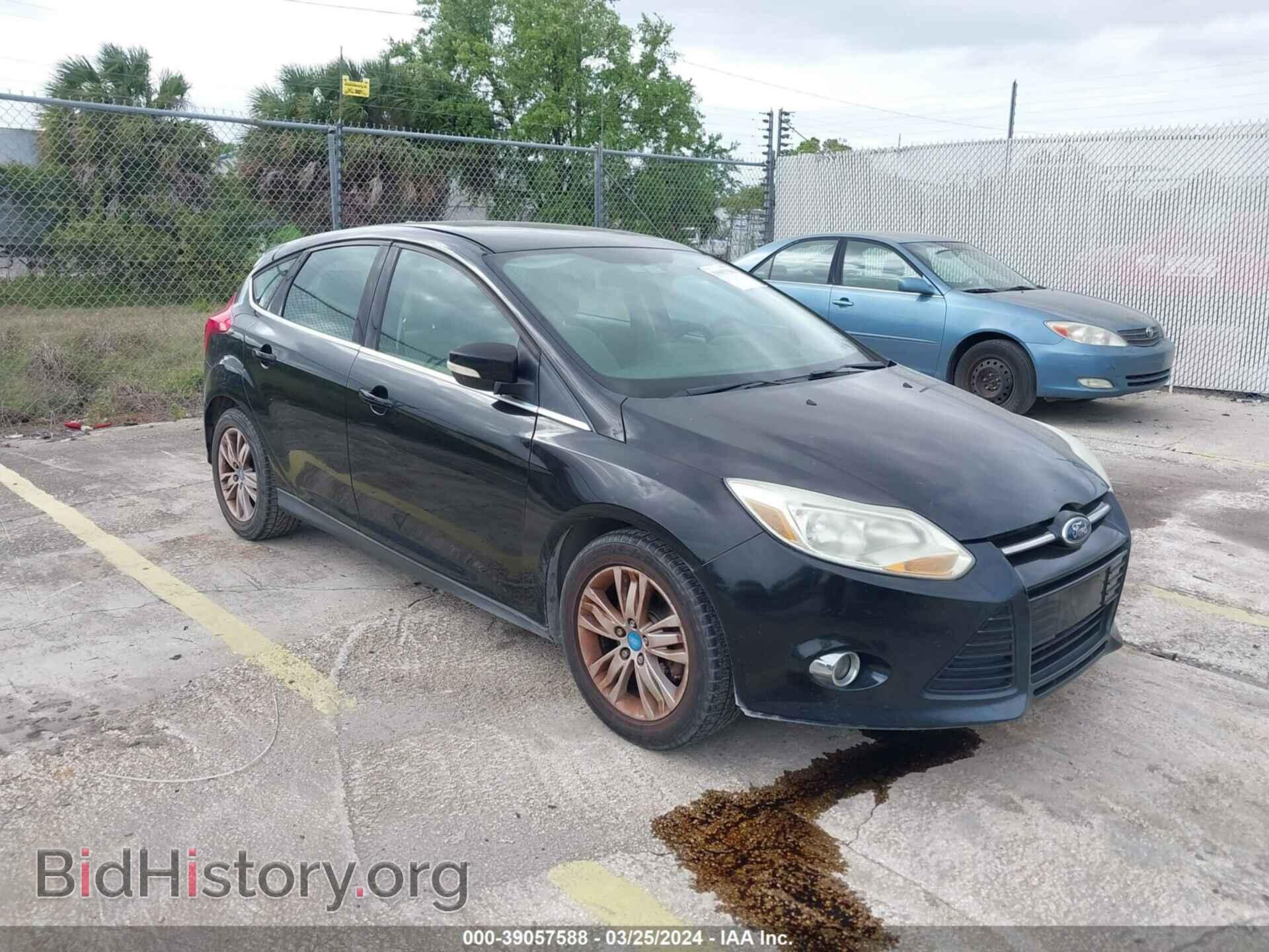 Photo 1FAHP3M29CL274821 - FORD FOCUS 2012