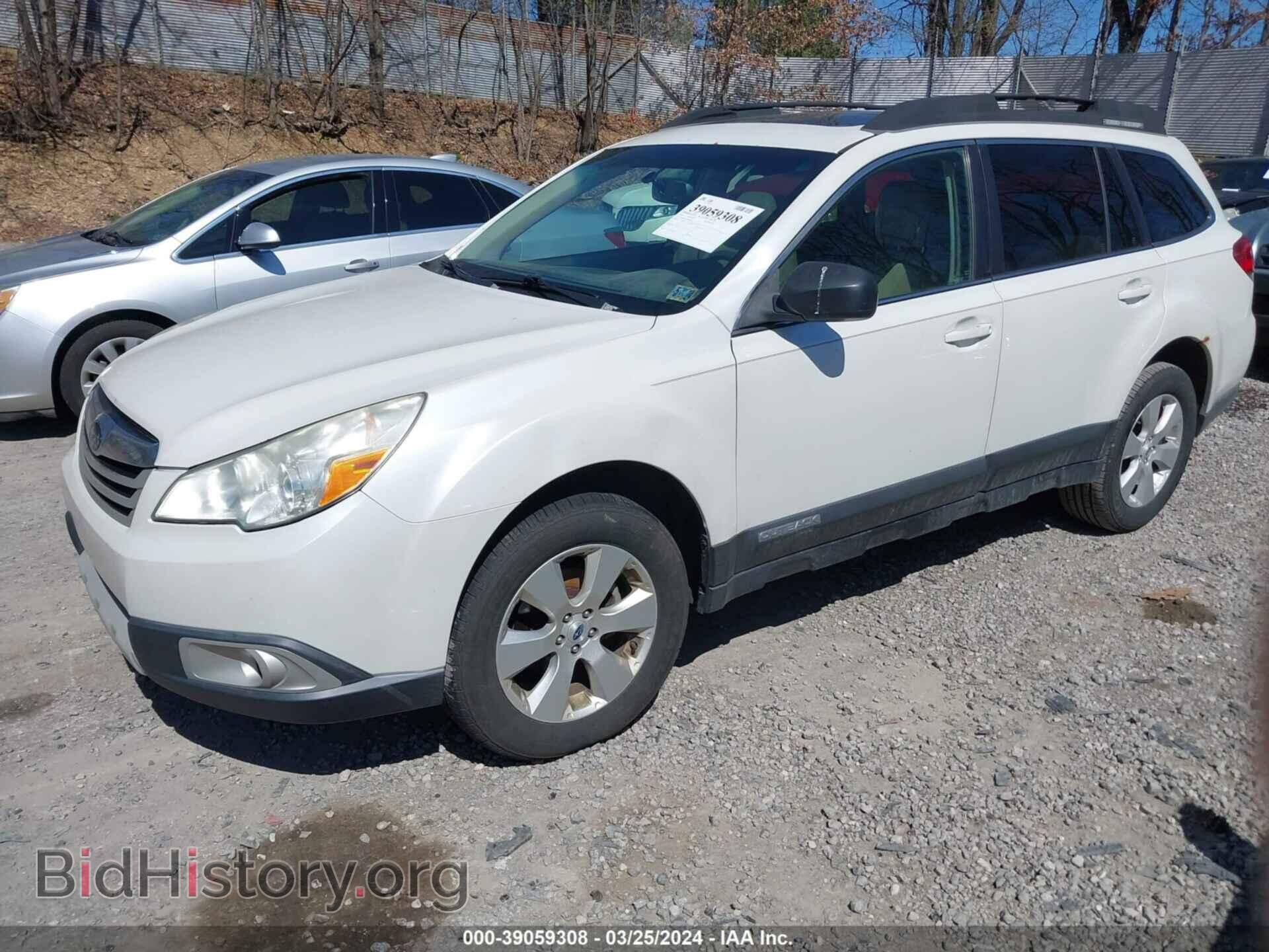 2011 SUBARU OUTBACK - VIN: 4S4BRBKC8B3428266 - Фото 2