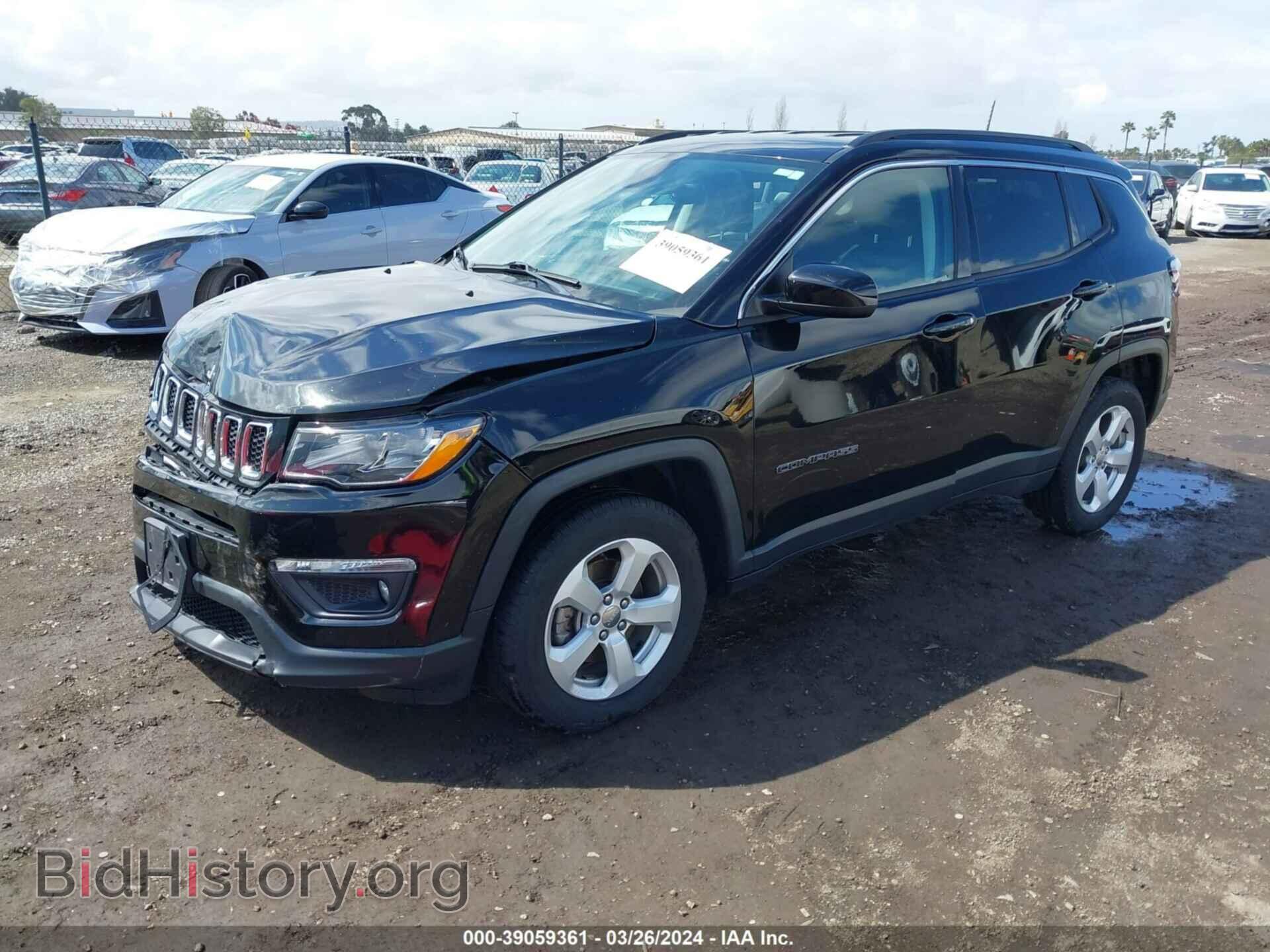 2018 JEEP COMPASS - VIN: 3C4NJDBB0JT283951 - Фото 2