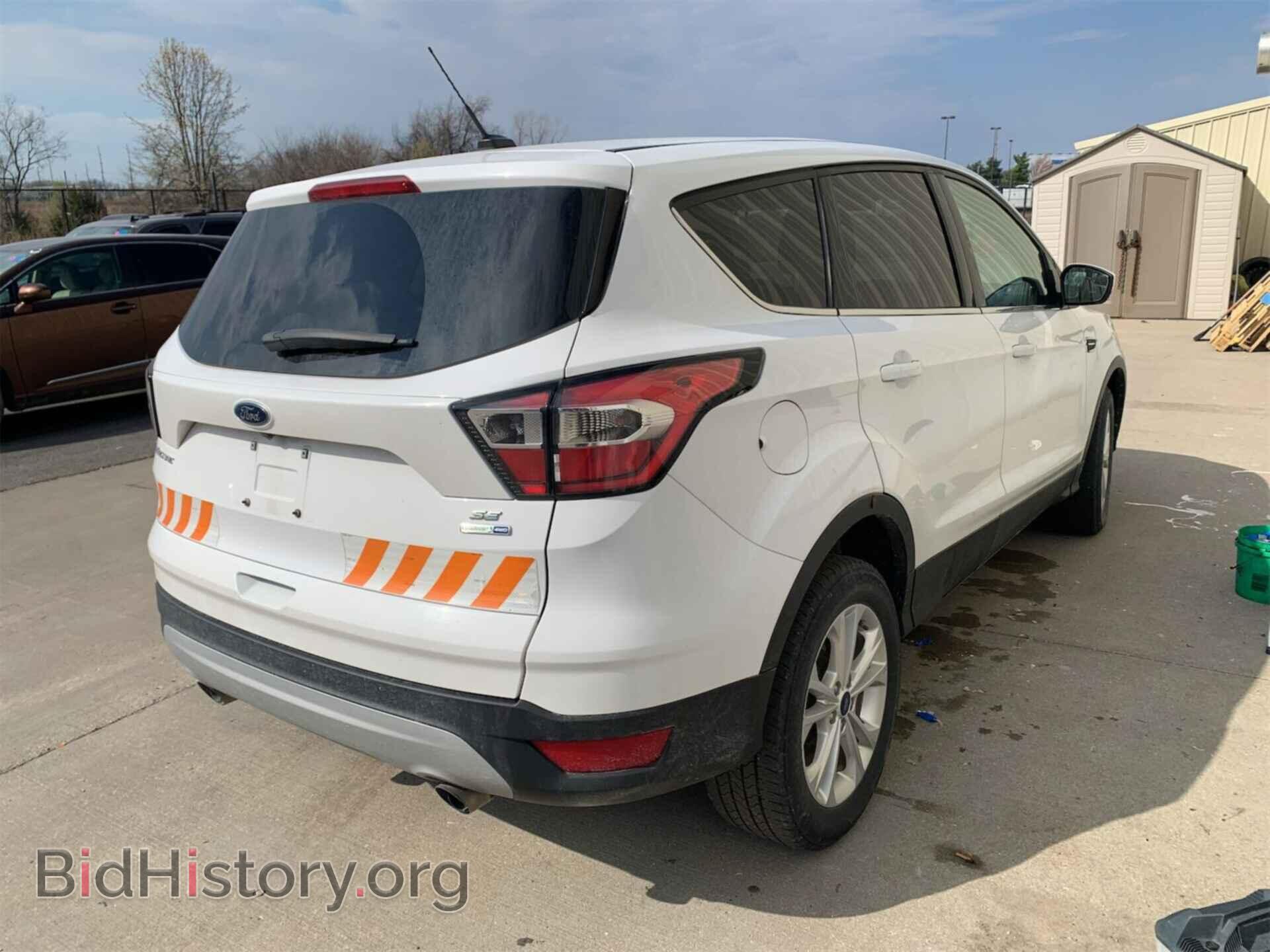 2017 FORD ESCAPE - VIN: 1FMCU9GD9HUC04696 - Фото 2