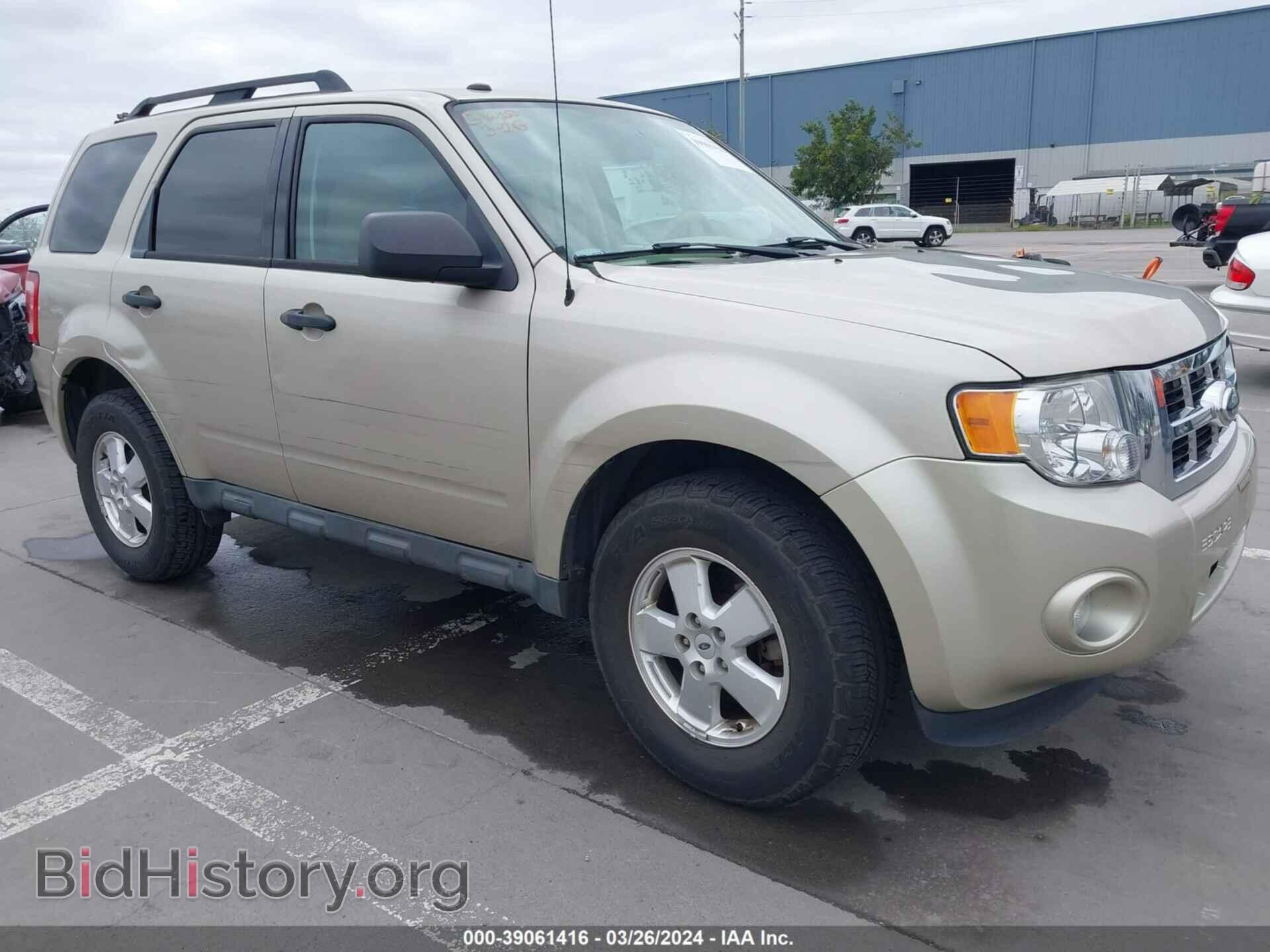 Фотография 1FMCU0D74CKB26729 - FORD ESCAPE 2012