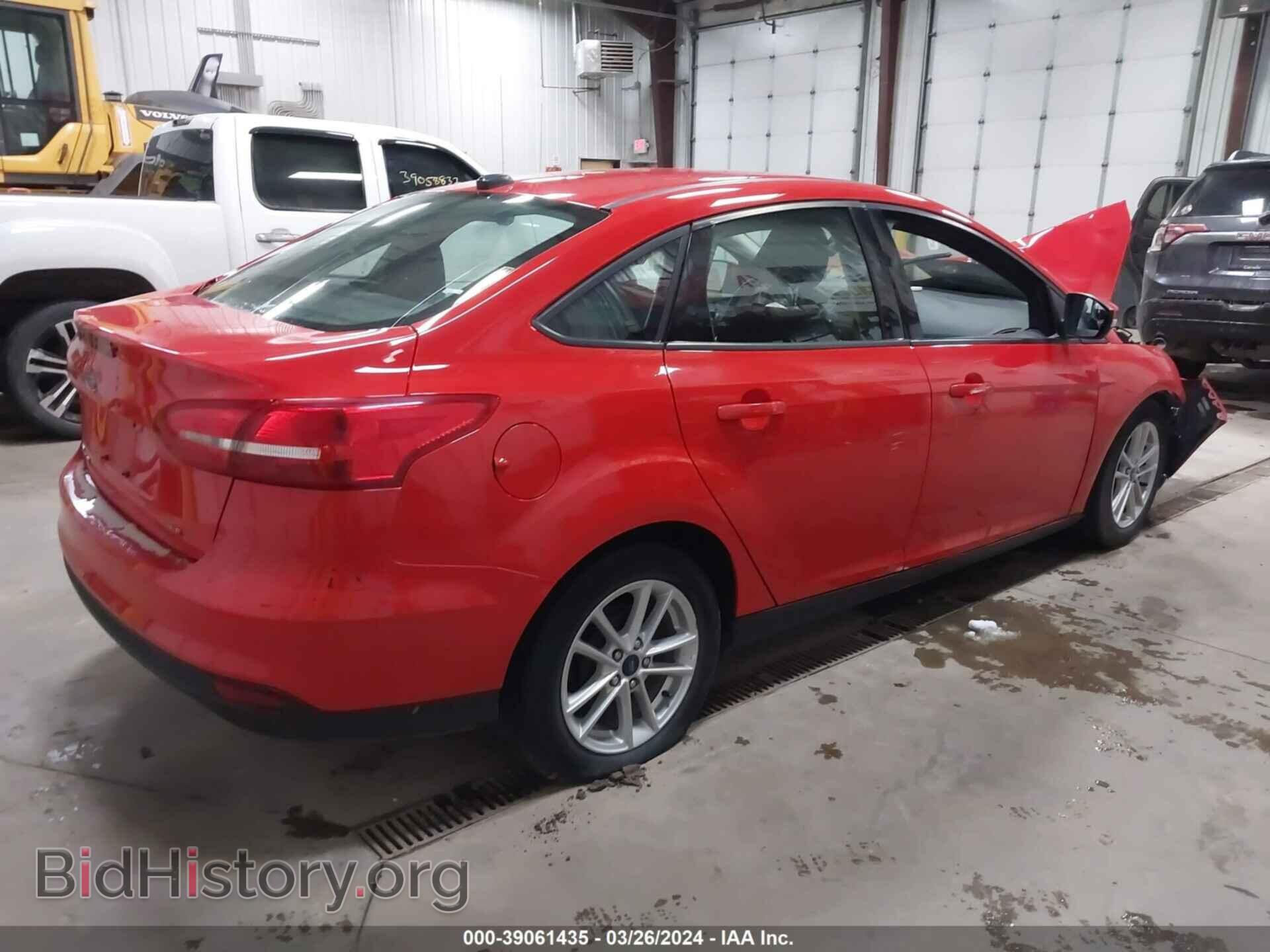 2017 FORD FOCUS - VIN: 1FADP3F26HL330460 - Фото 4