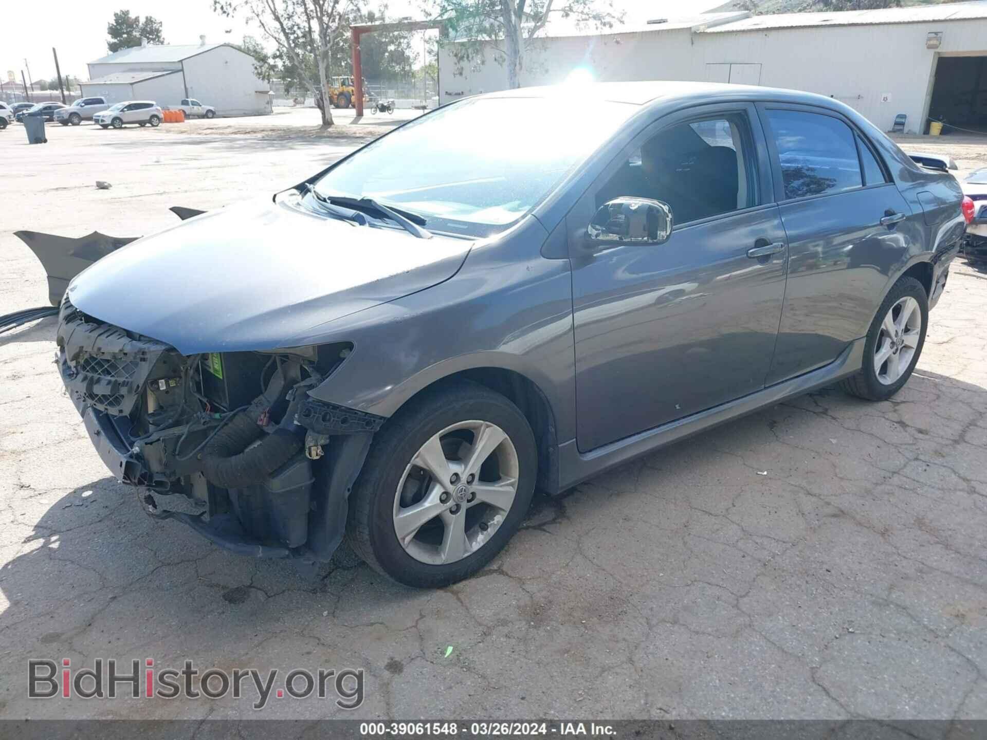 2011 TOYOTA COROLLA - VIN: 2T1BU4EE2BC633570 - Фото 2