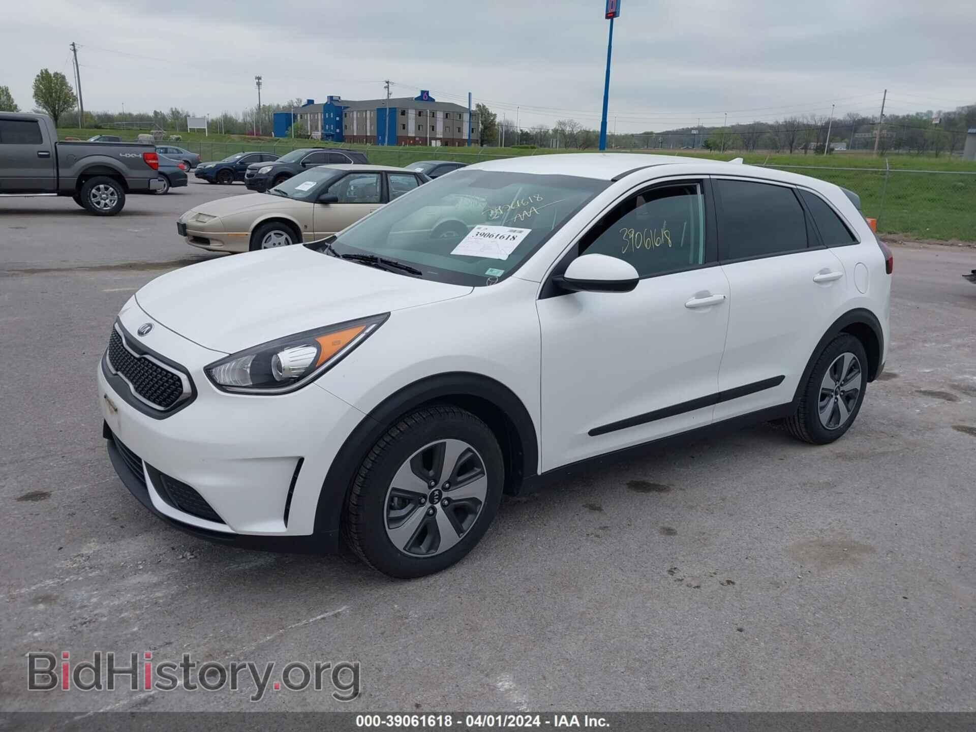 2018 KIA NIRO - VIN: KNDCB3LC5J5140497 - Фото 2