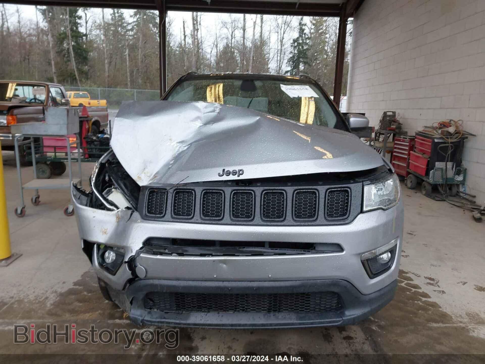 2019 JEEP COMPASS - VIN: 3C4NJDBB7KT621301 - Фото 11