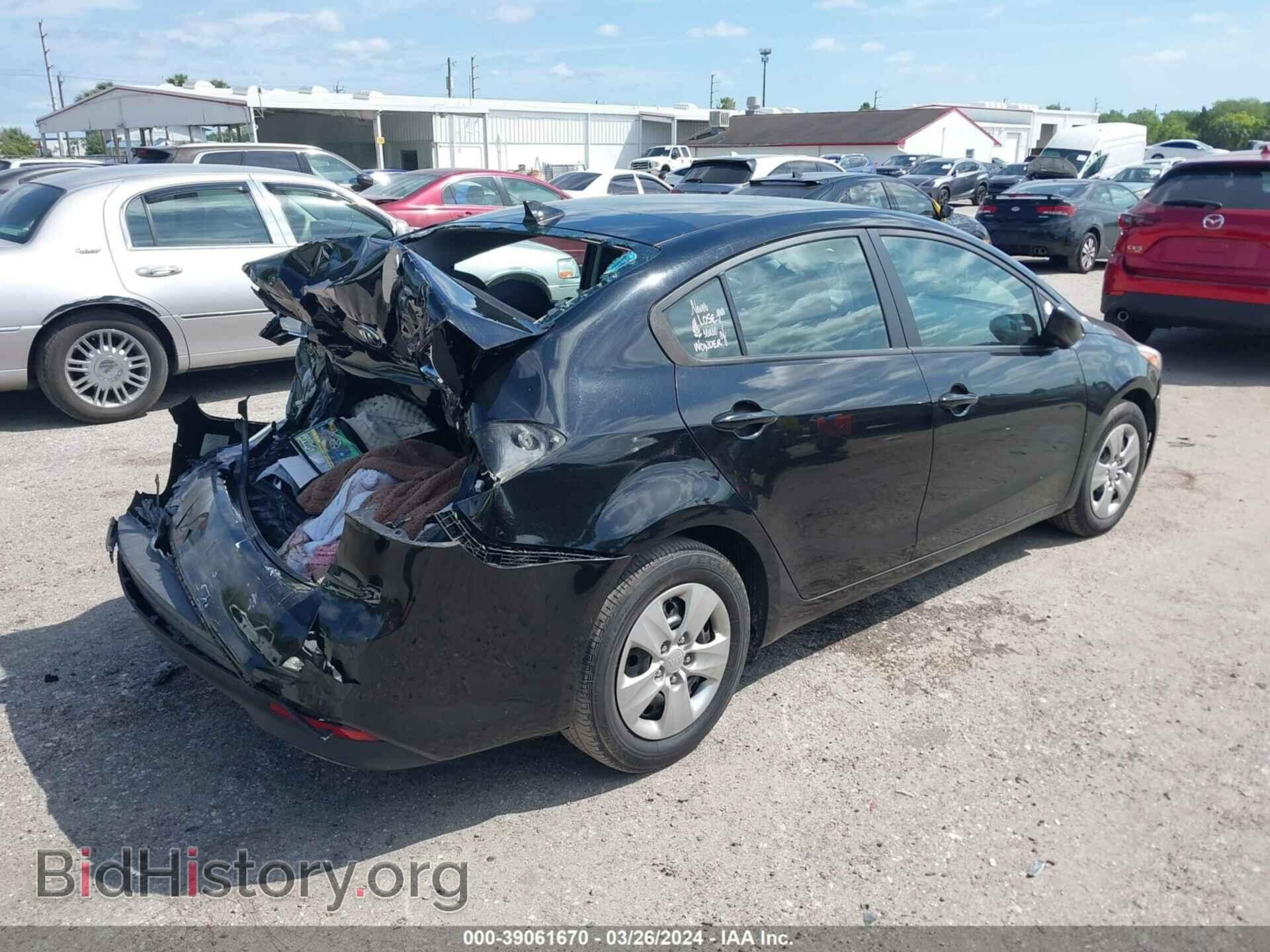 2017 KIA FORTE - VIN: 3KPFK4A79HE108935 - Фото 4