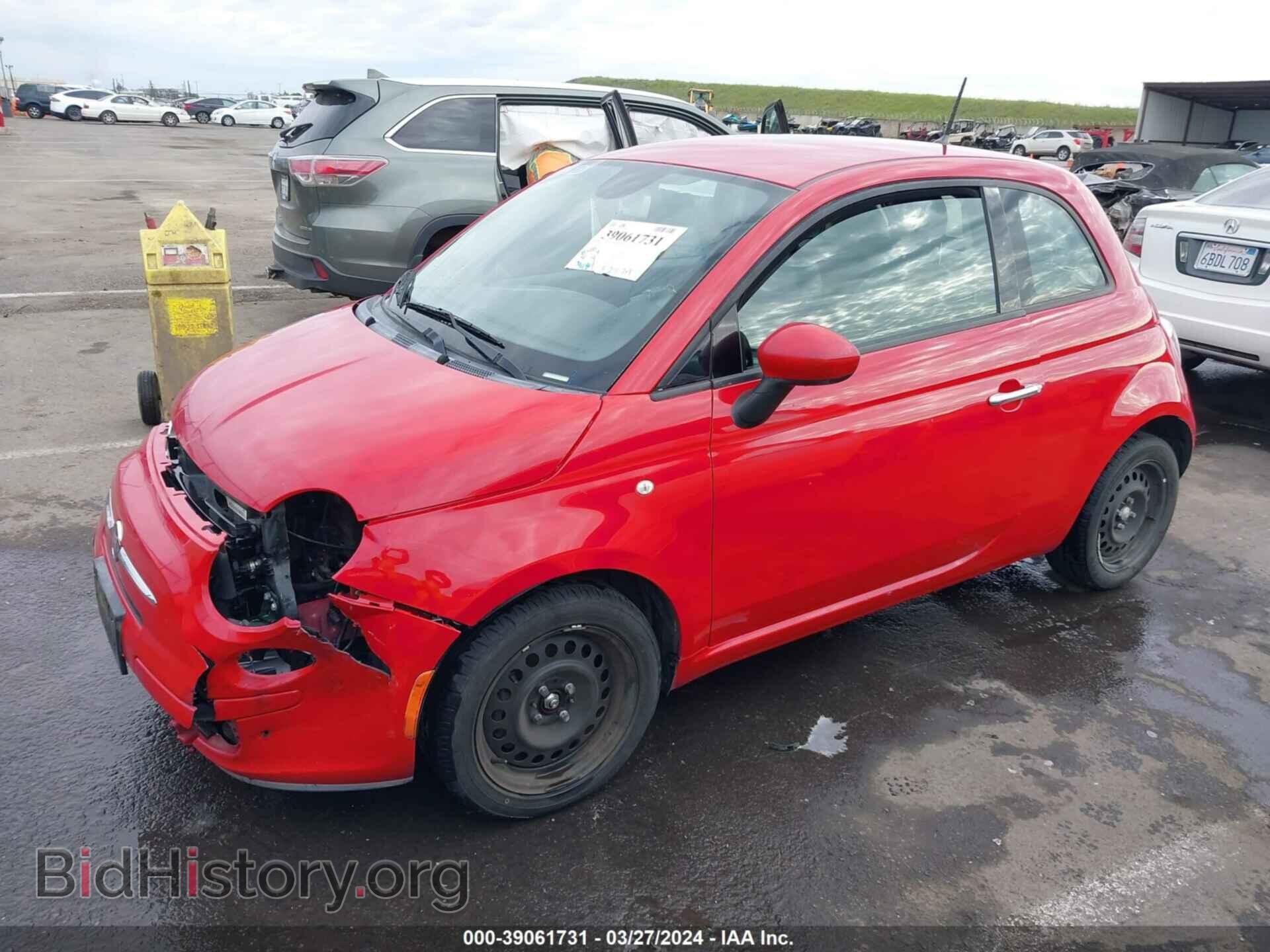 2013 FIAT 500 - VIN: 3C3CFFAR8DT753185 - Фото 2