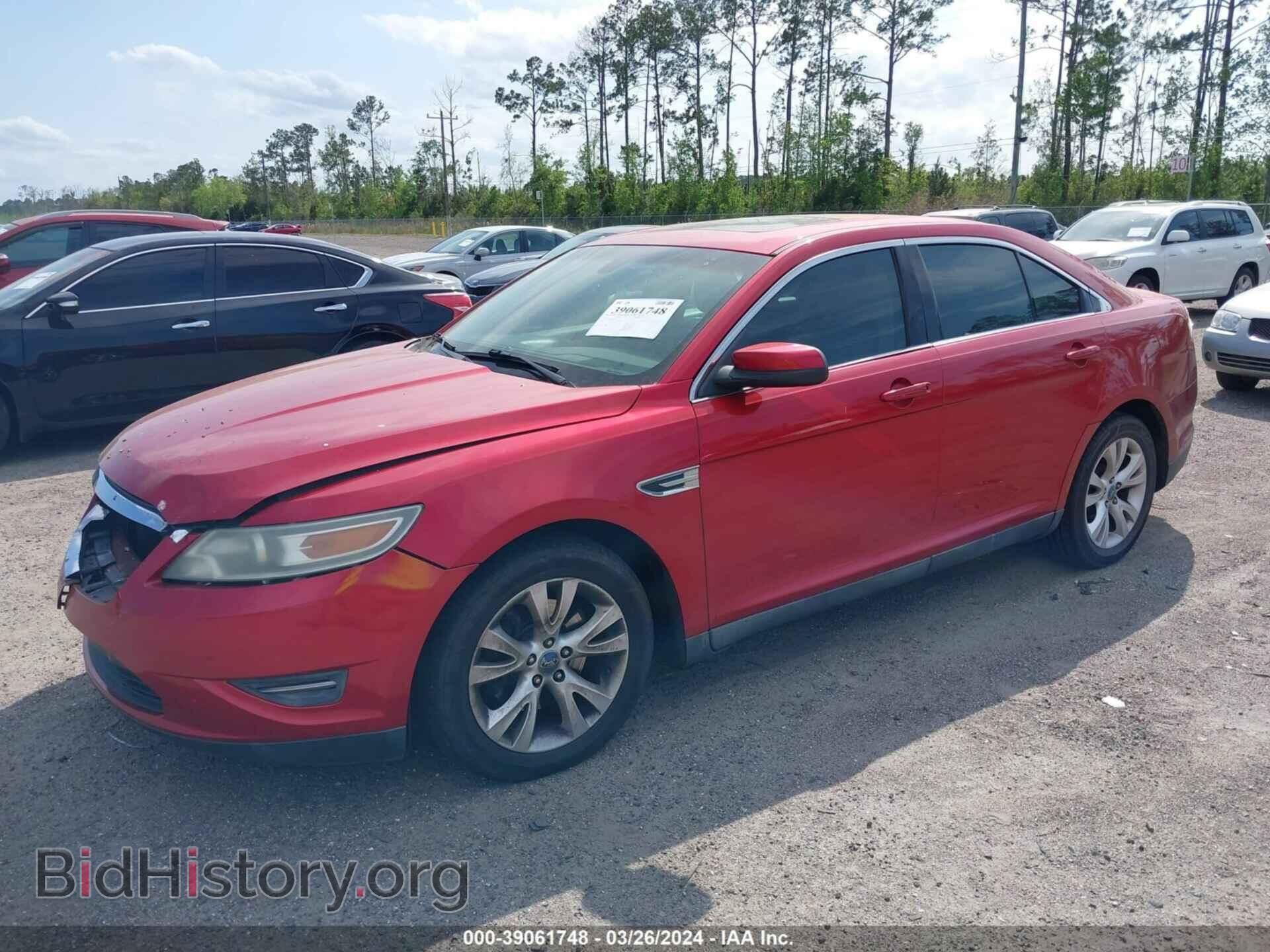 2011 FORD TAURUS - VIN: 1FAHP2EW7BG141218 - Фото 2