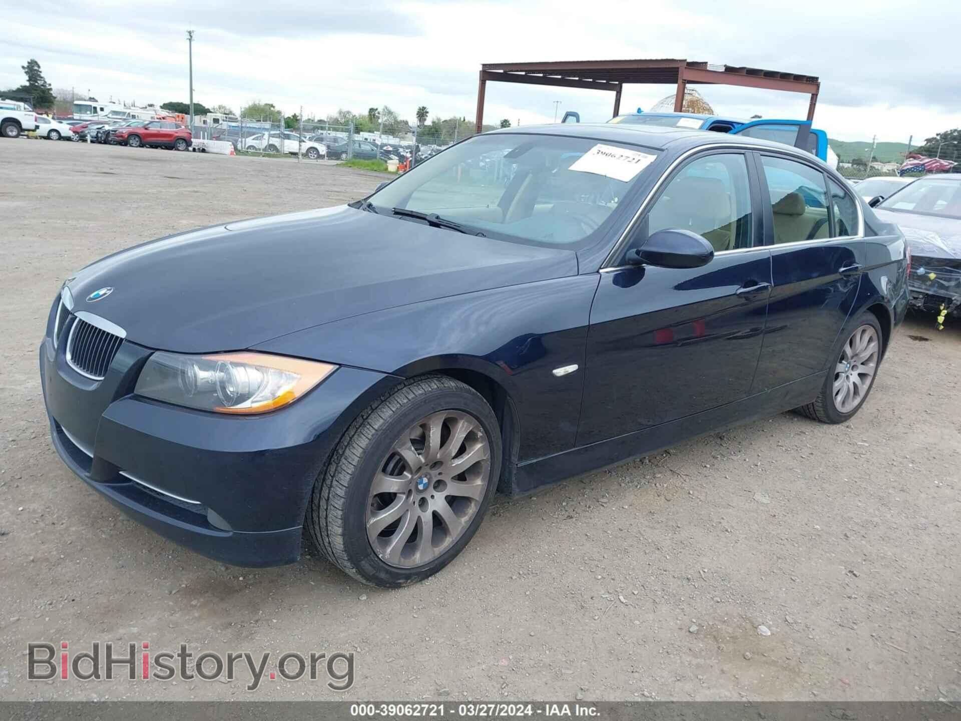 2007 BMW 335I - VIN: WBAVB73557VF50467 - Фото 2