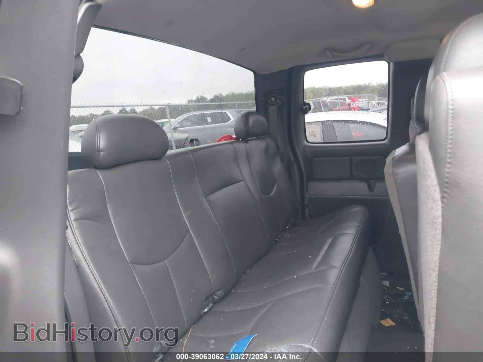 2005 CHEVROLET SILVERADO 1500 - VIN: 1GCEC19VX5Z252584 - Фото 8