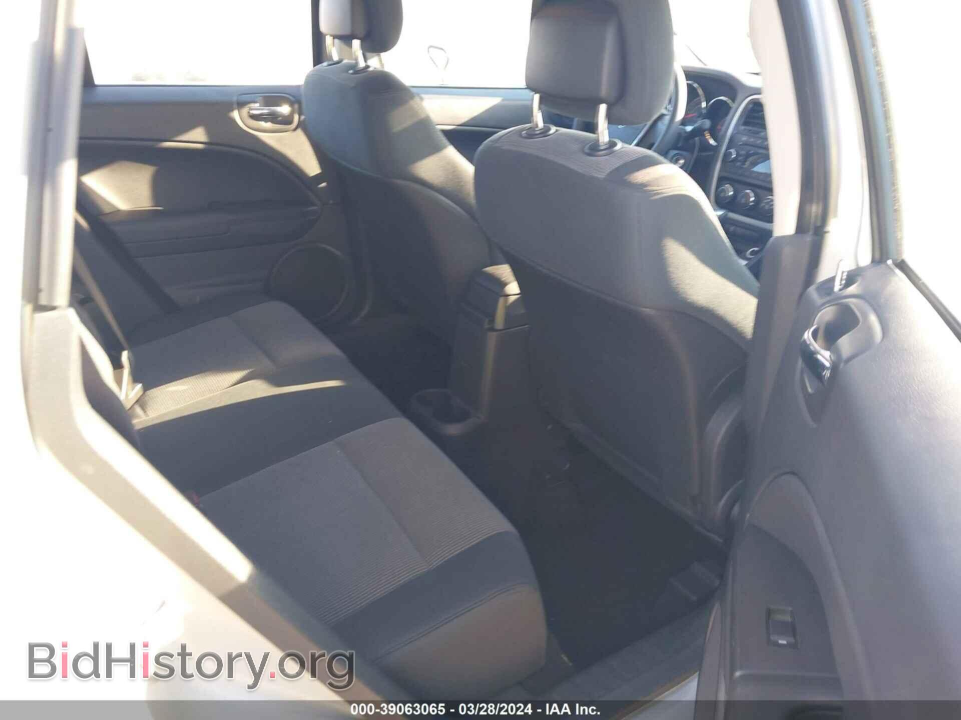 2011 DODGE CALIBER - VIN: 1B3CB3HA2BD126007 - Фото 8