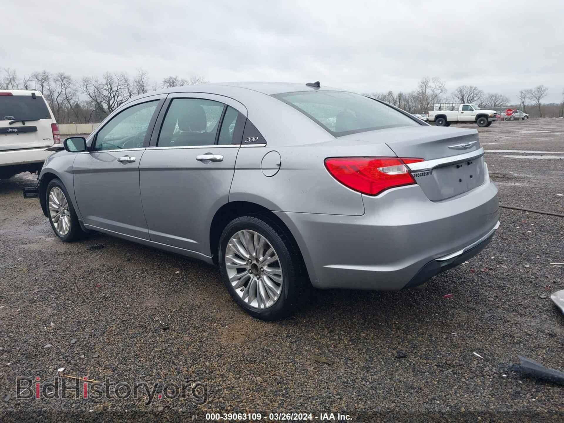 2013 CHRYSLER 200 - VIN: 1C3CCBCG0DN692542 - Фото 3