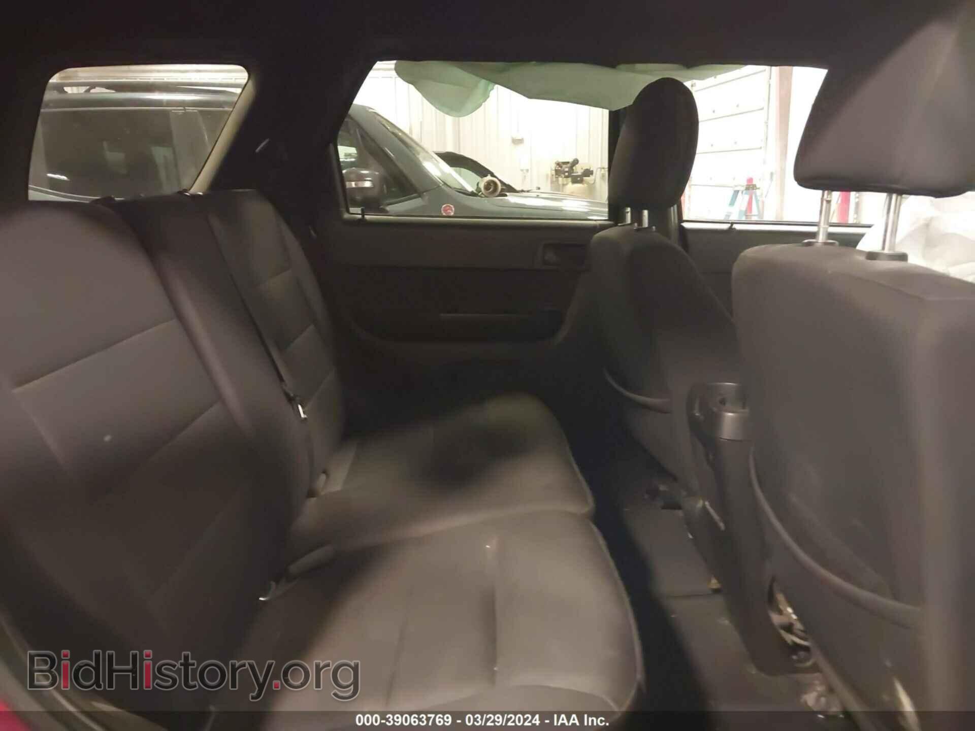 2010 FORD ESCAPE - VIN: 1FMCU0DG3AKC42453 - Фото 8