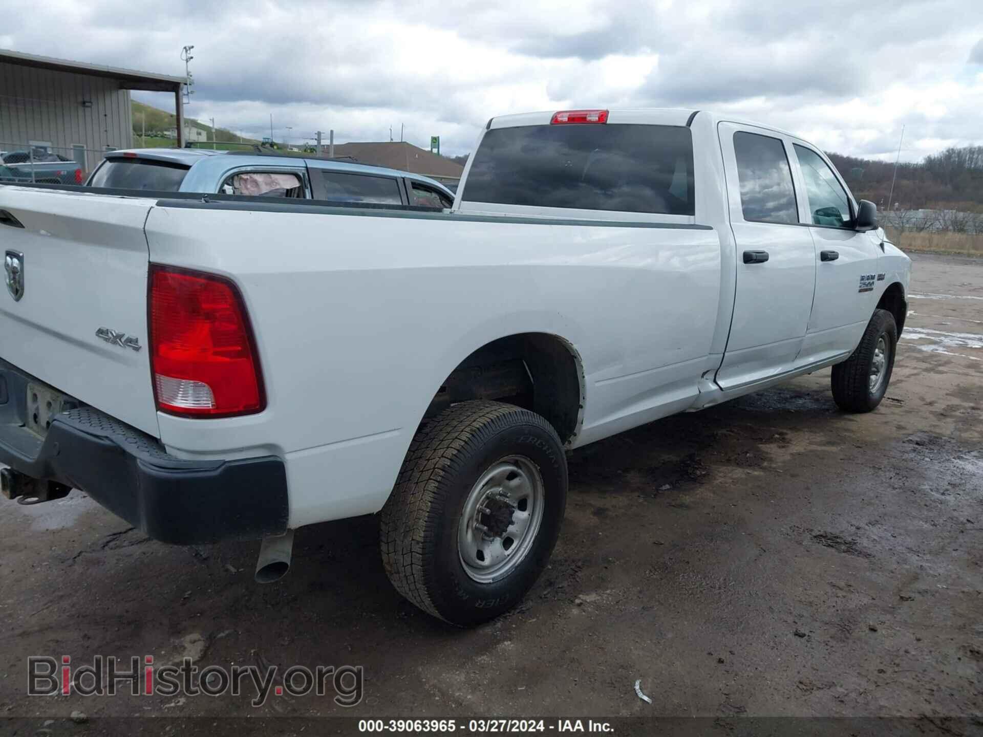 2017 RAM 2500 - VIN: 3C6UR5HJ3HG771309 - Фото 4