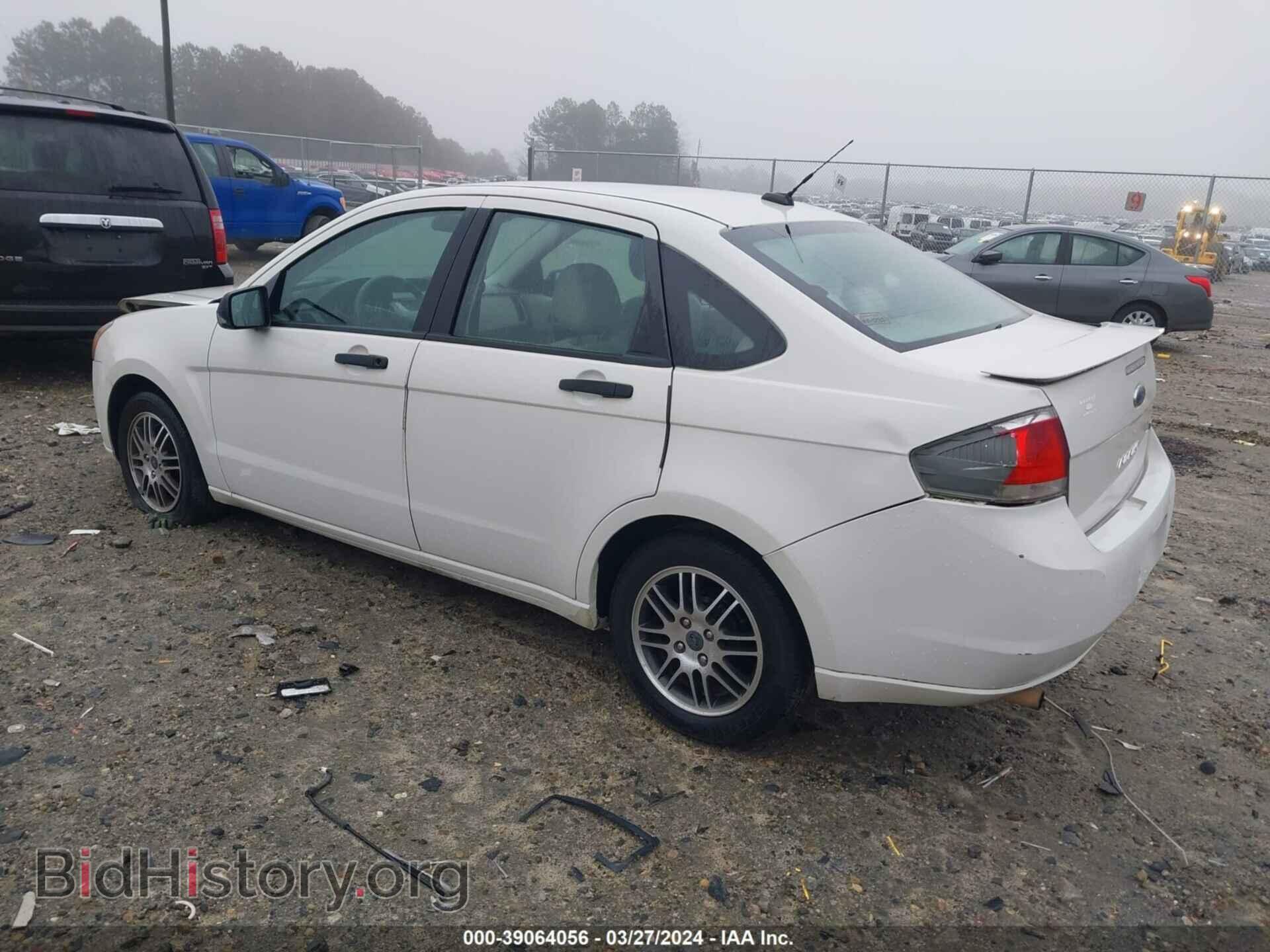 2011 FORD FOCUS - VIN: 1FAHP3FN6BW169576 - Фото 3