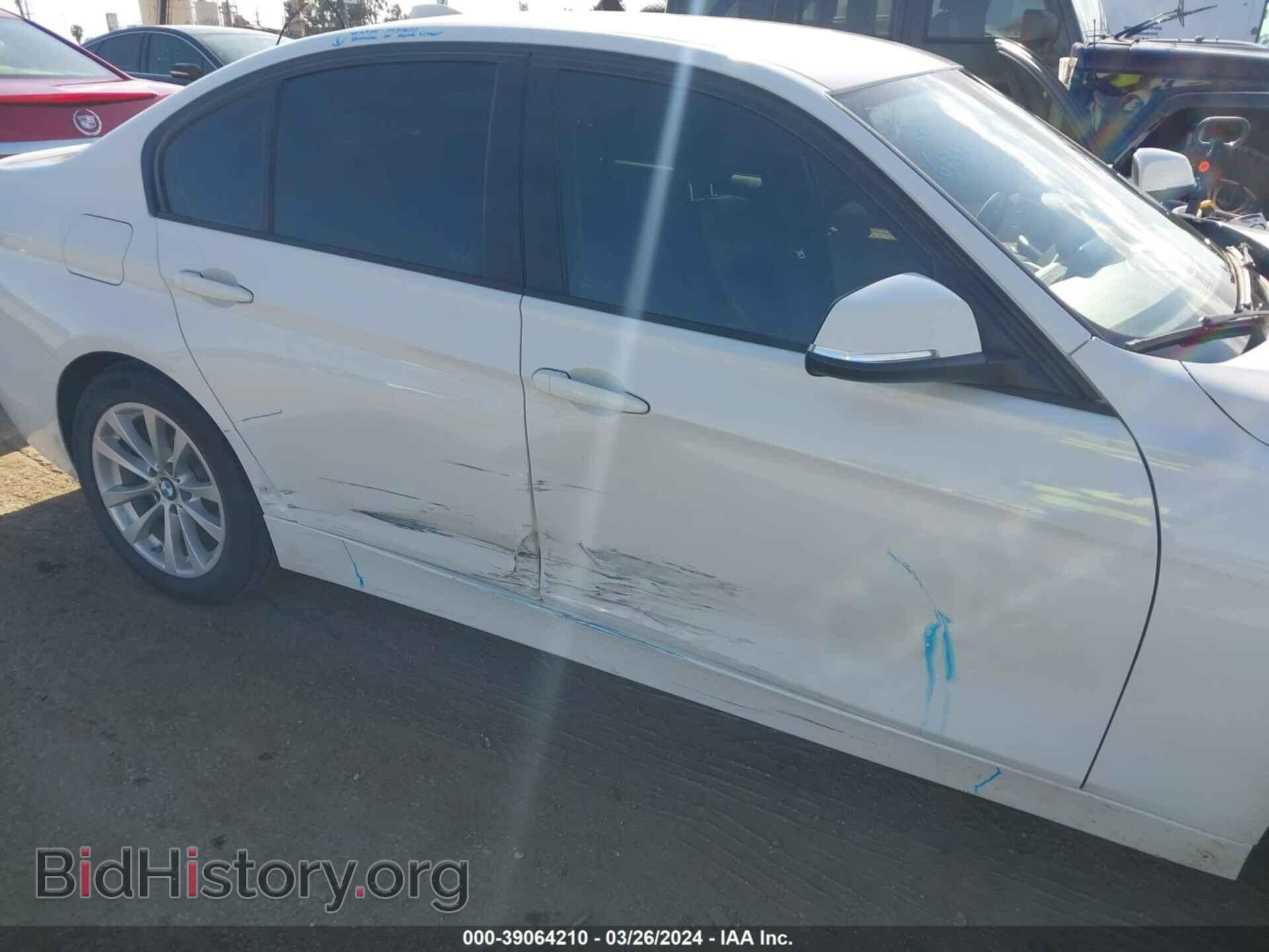 2017 BMW 320I - VIN: WBA8E1G37HNU18996 - Фото 6