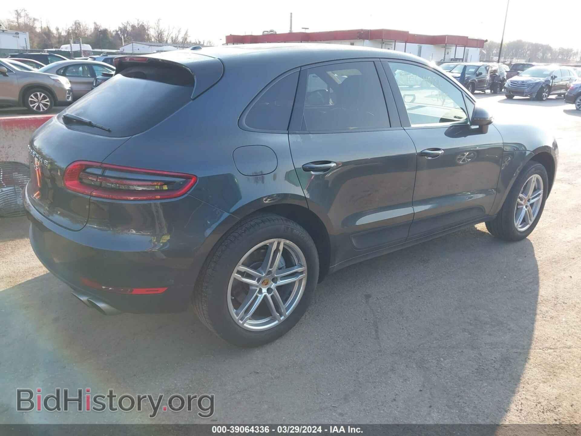 2017 PORSCHE MACAN - VIN: WP1AB2A58HLB14440 - Фото 4