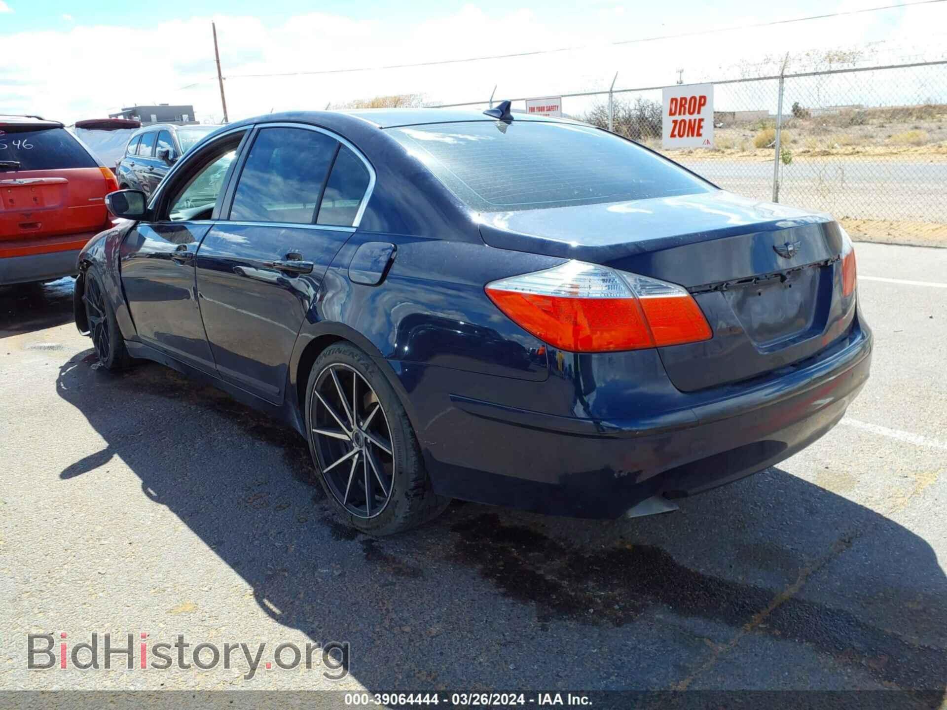2009 HYUNDAI GENESIS - VIN: KMHGC46E29U026164 - Фото 3