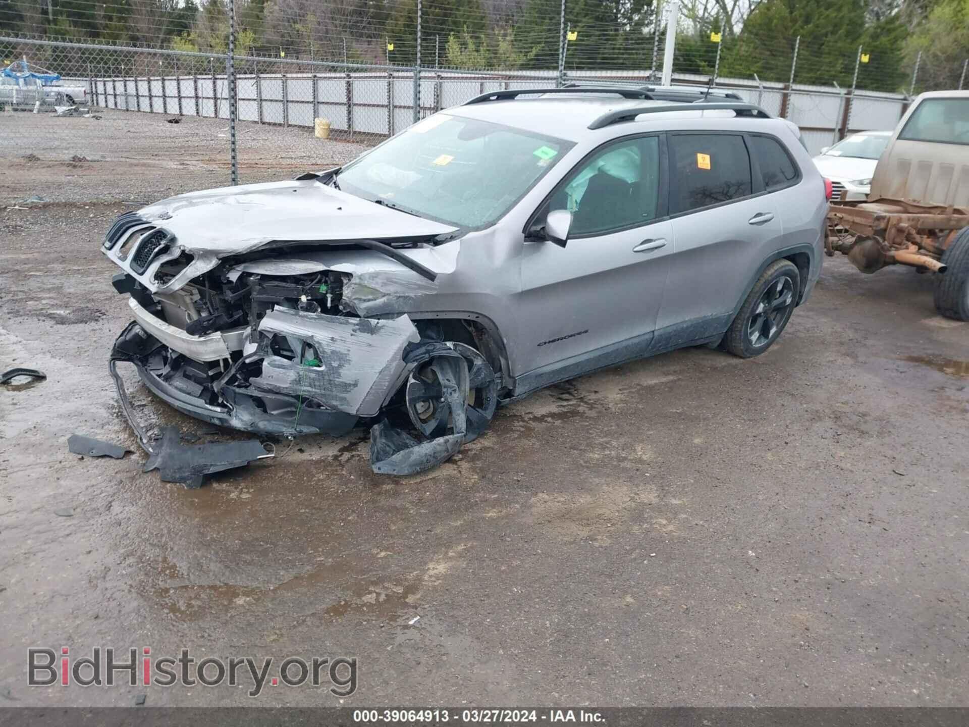 2018 JEEP CHEROKEE - VIN: 1C4PJLCB9JD510237 - Фото 2