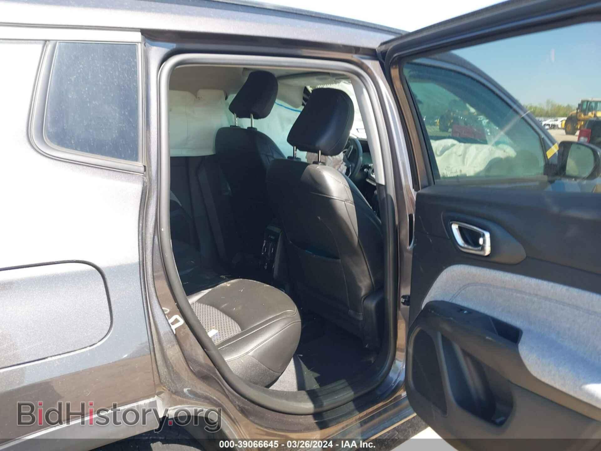 2022 JEEP COMPASS - VIN: 3C4NJCBB2NT225680 - Фото 8