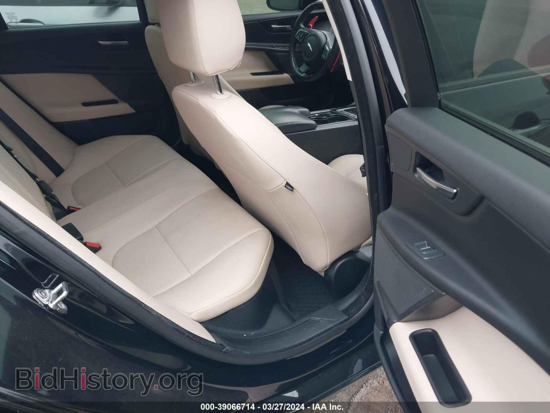 2017 JAGUAR XE - VIN: SAJAS4BN2HA977906 - Фото 8