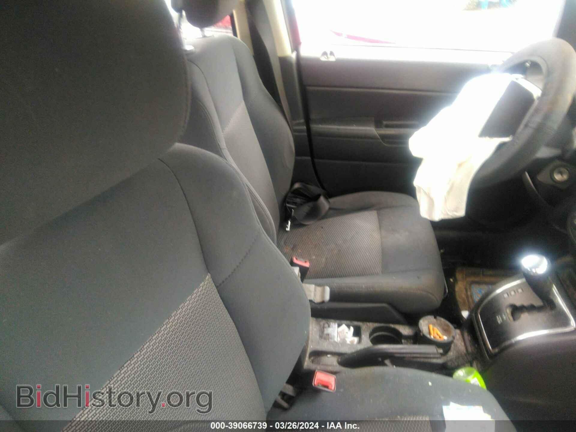 2010 JEEP COMPASS - VIN: 1J4NF4FB1AD581971 - Фото 5