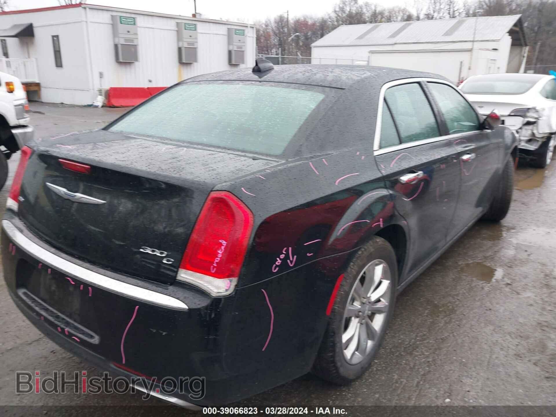 2016 CHRYSLER 300C - VIN: 2C3CCAKG0GH142489 - Фото 4