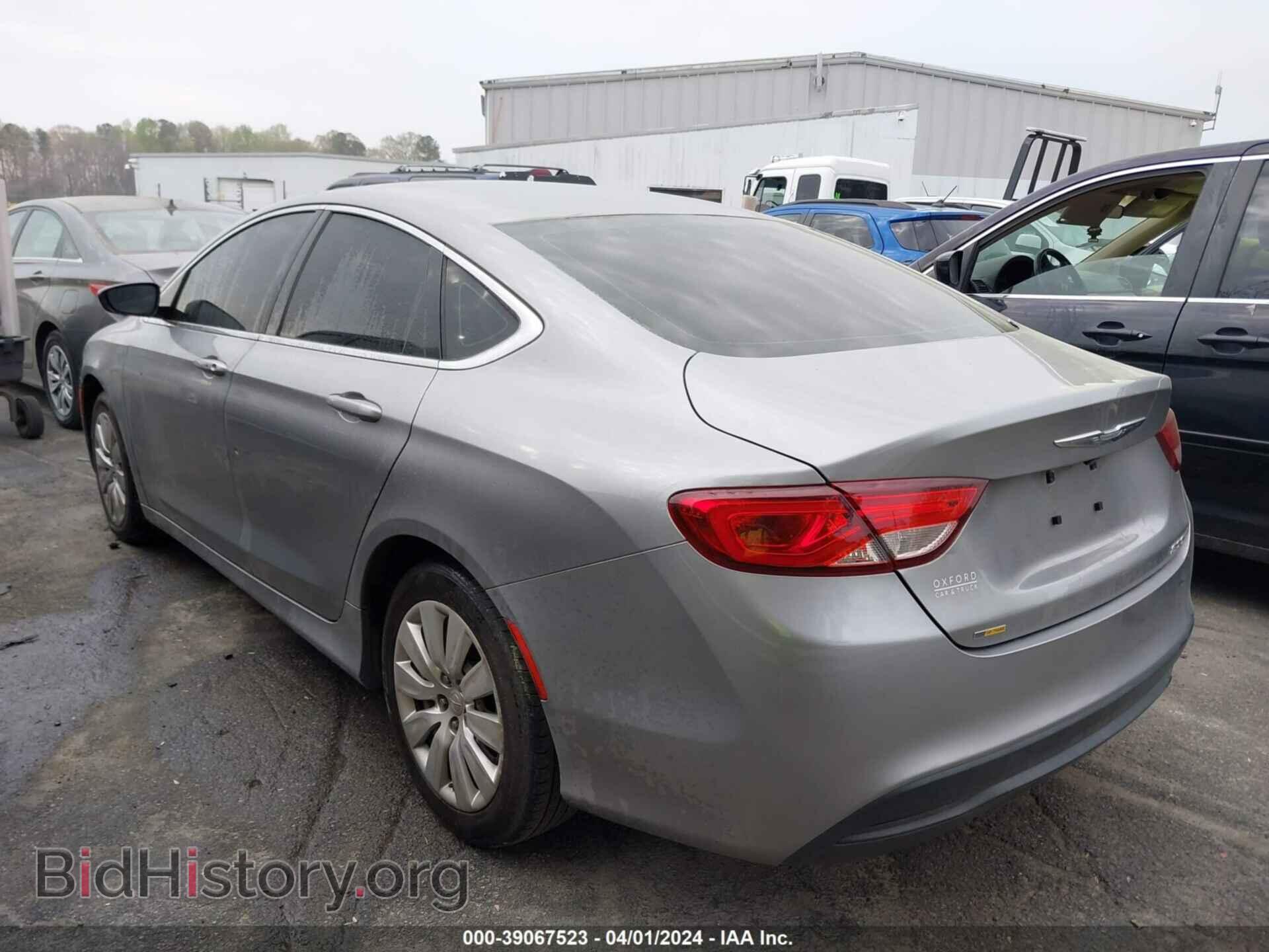 2017 CHRYSLER 200 - VIN: 1C3CCCFB2HN512473 - Фото 3